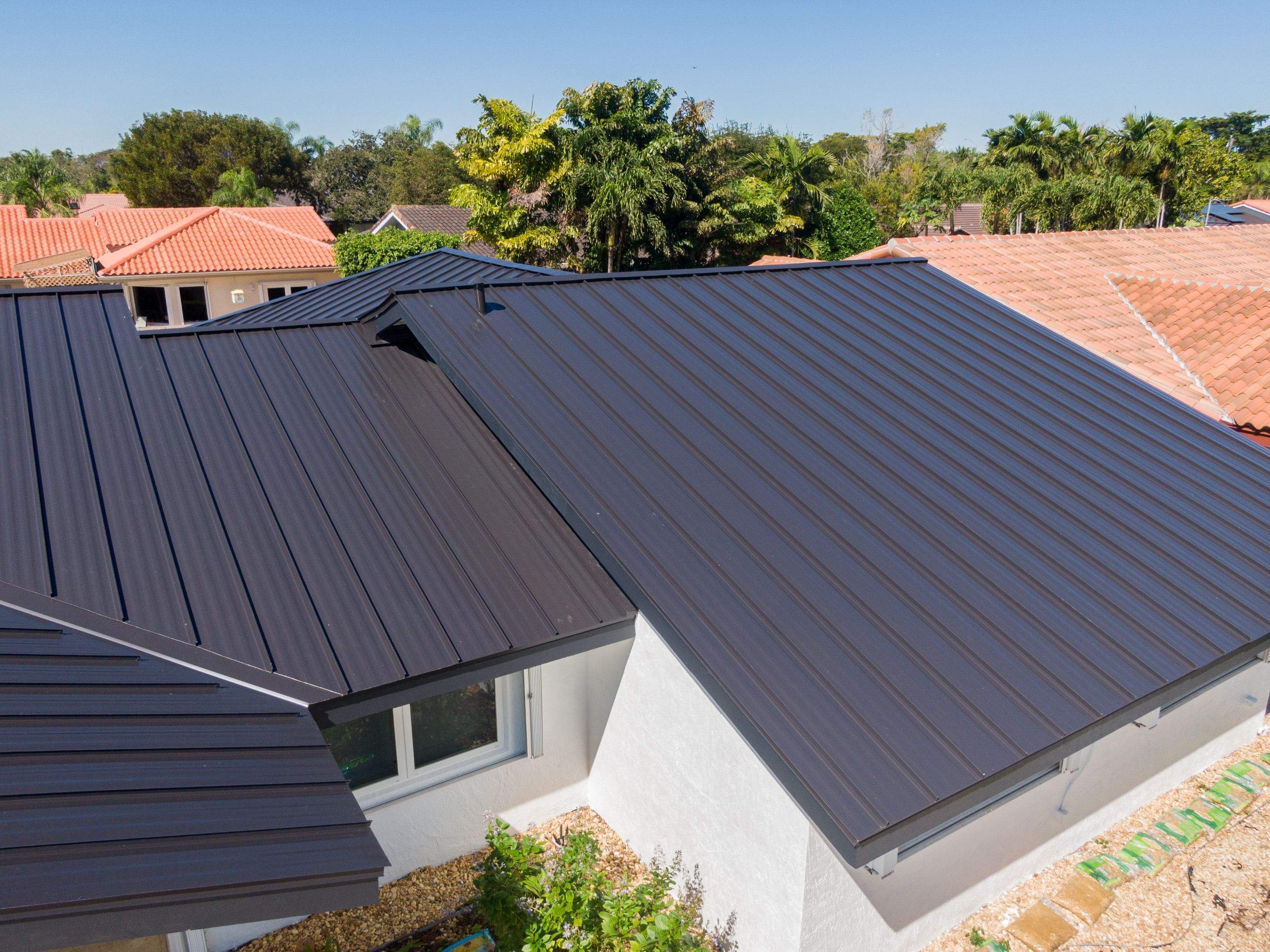 Metal Roof - Galvalume - Matte Black by Istueta Roofing