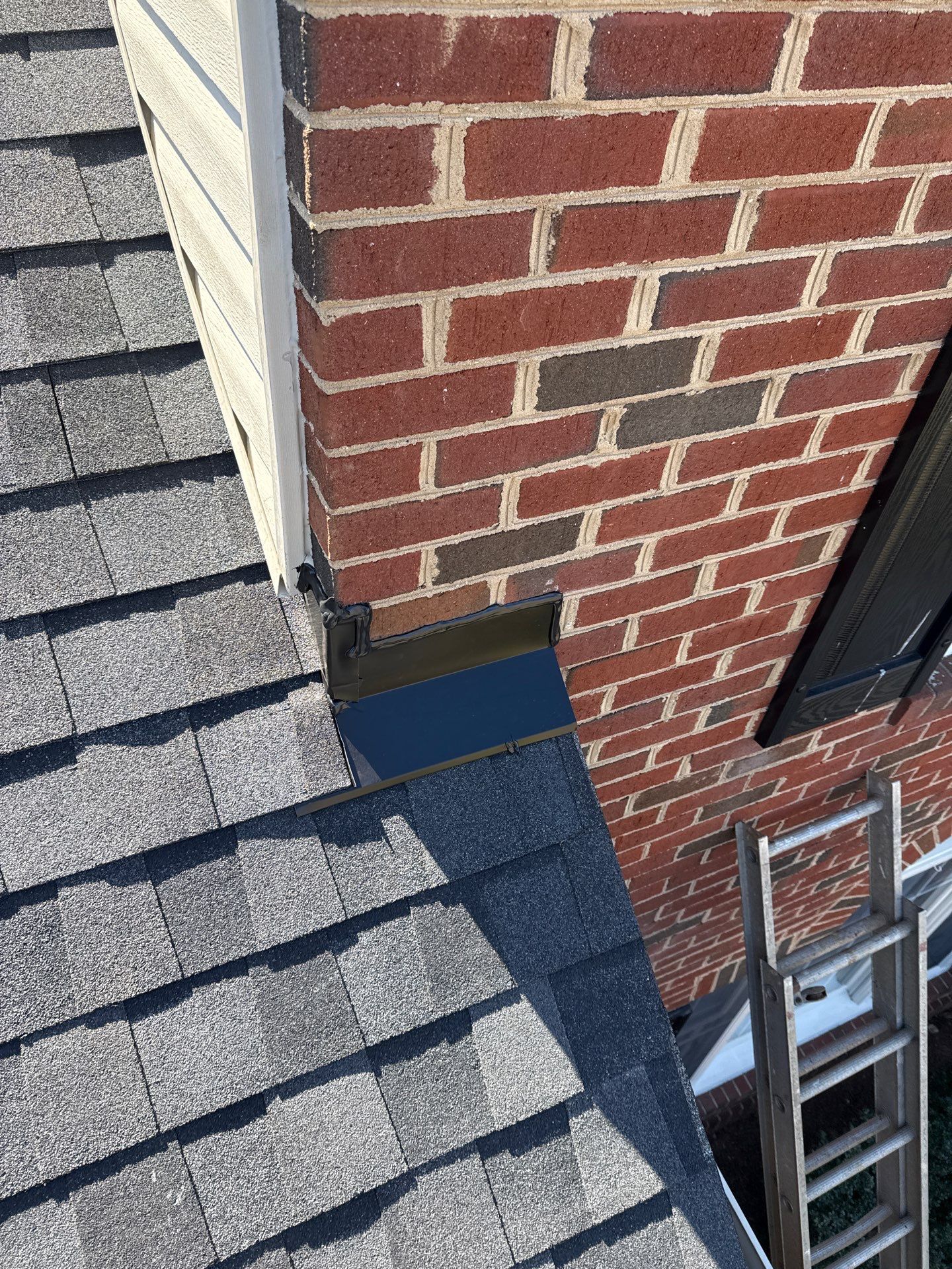 Springfield: Residential Roof Replacement with CertainTeed Landmark Pro in Max Def Moire Black by RM Banning, Inc.