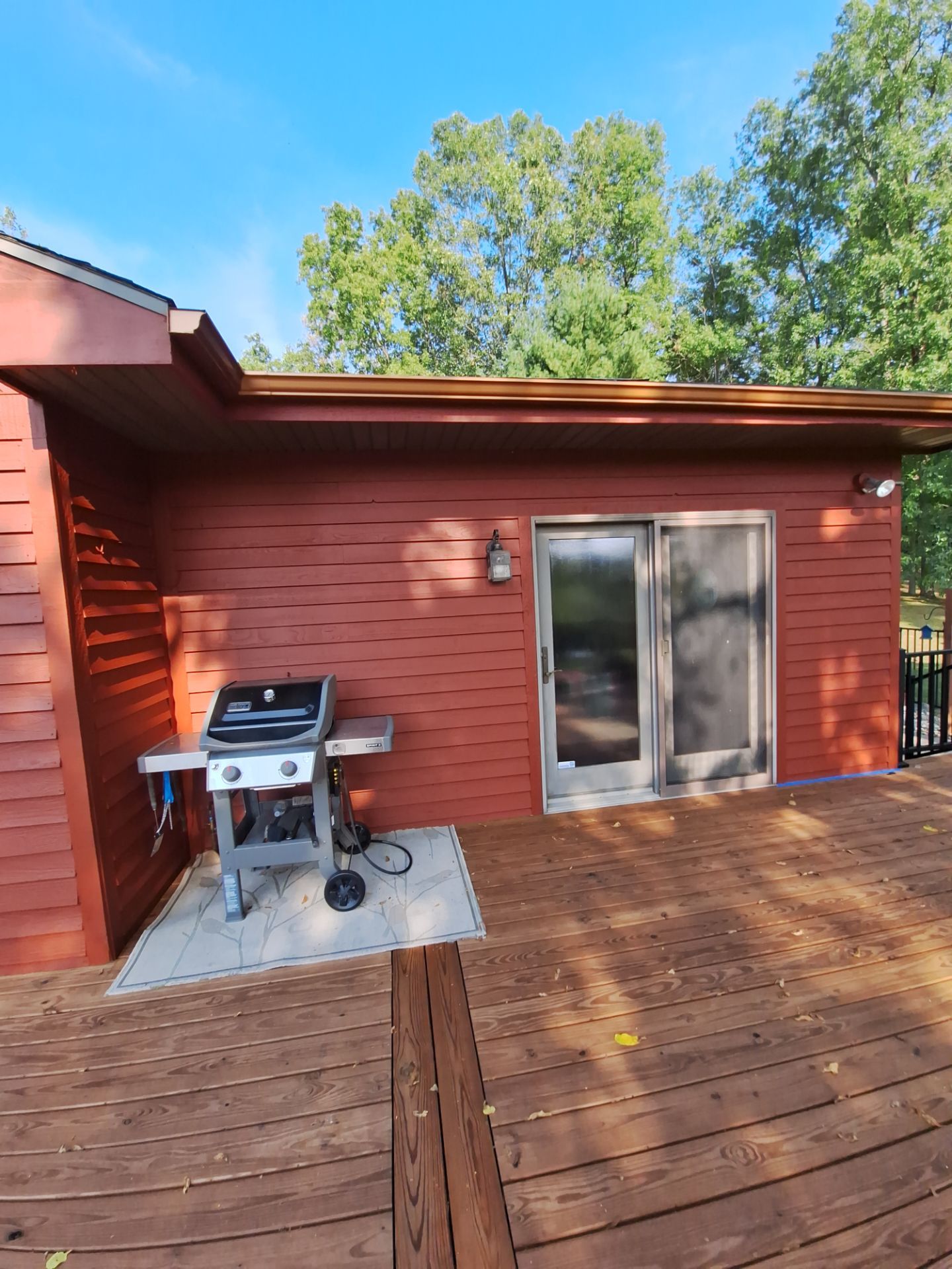 Color update with exterior staining and painting by Gordon Painting