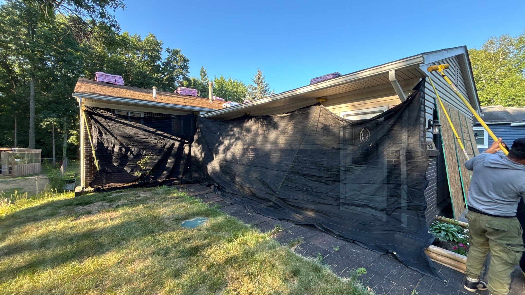 Roof Replacement using Owens Corning Williamsburg Grey by 180 Contractors