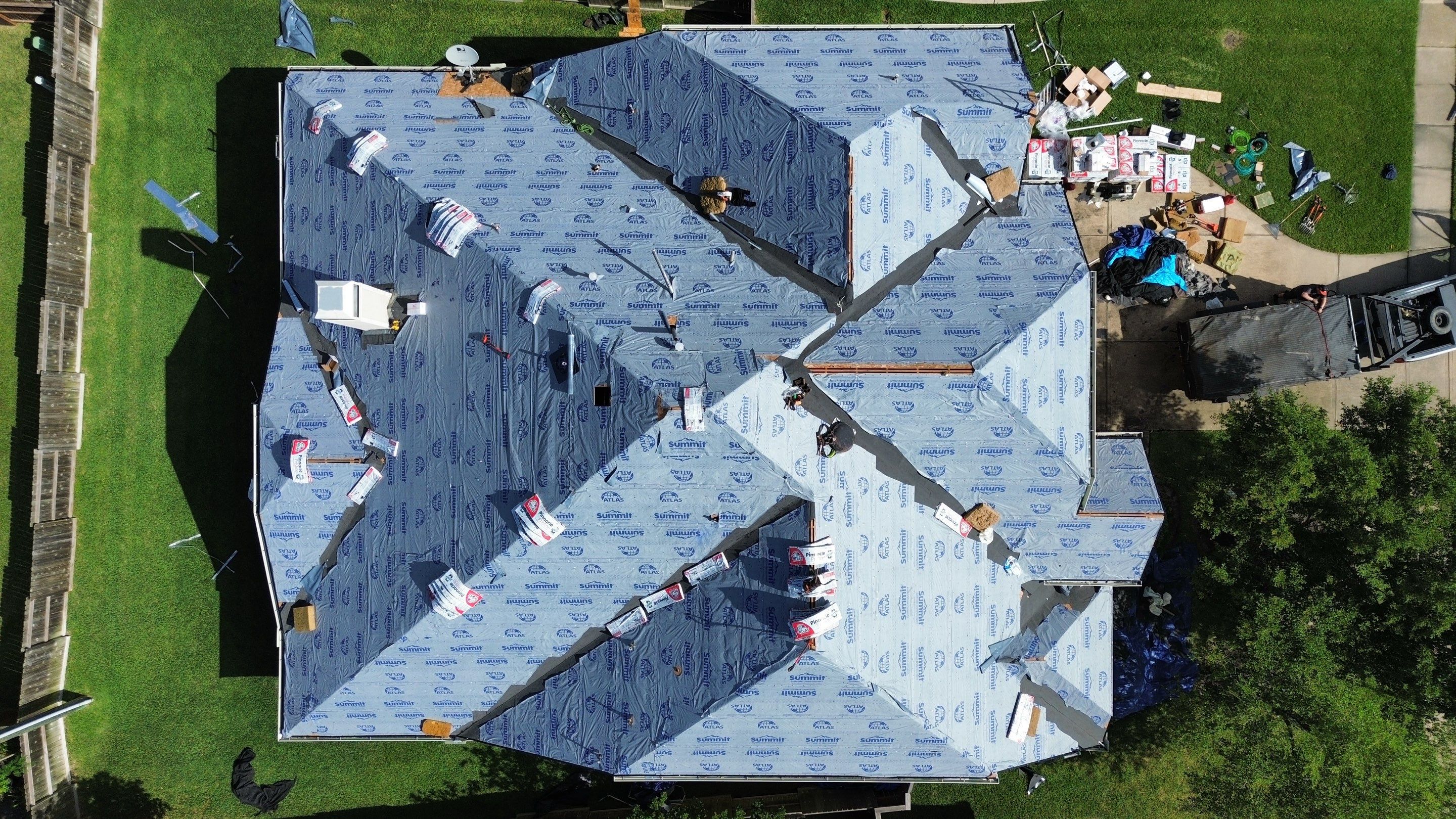 Atascocita Roof Installation using Atlas Pinnacle Pristine by Modern BYLT Roofing & Construction