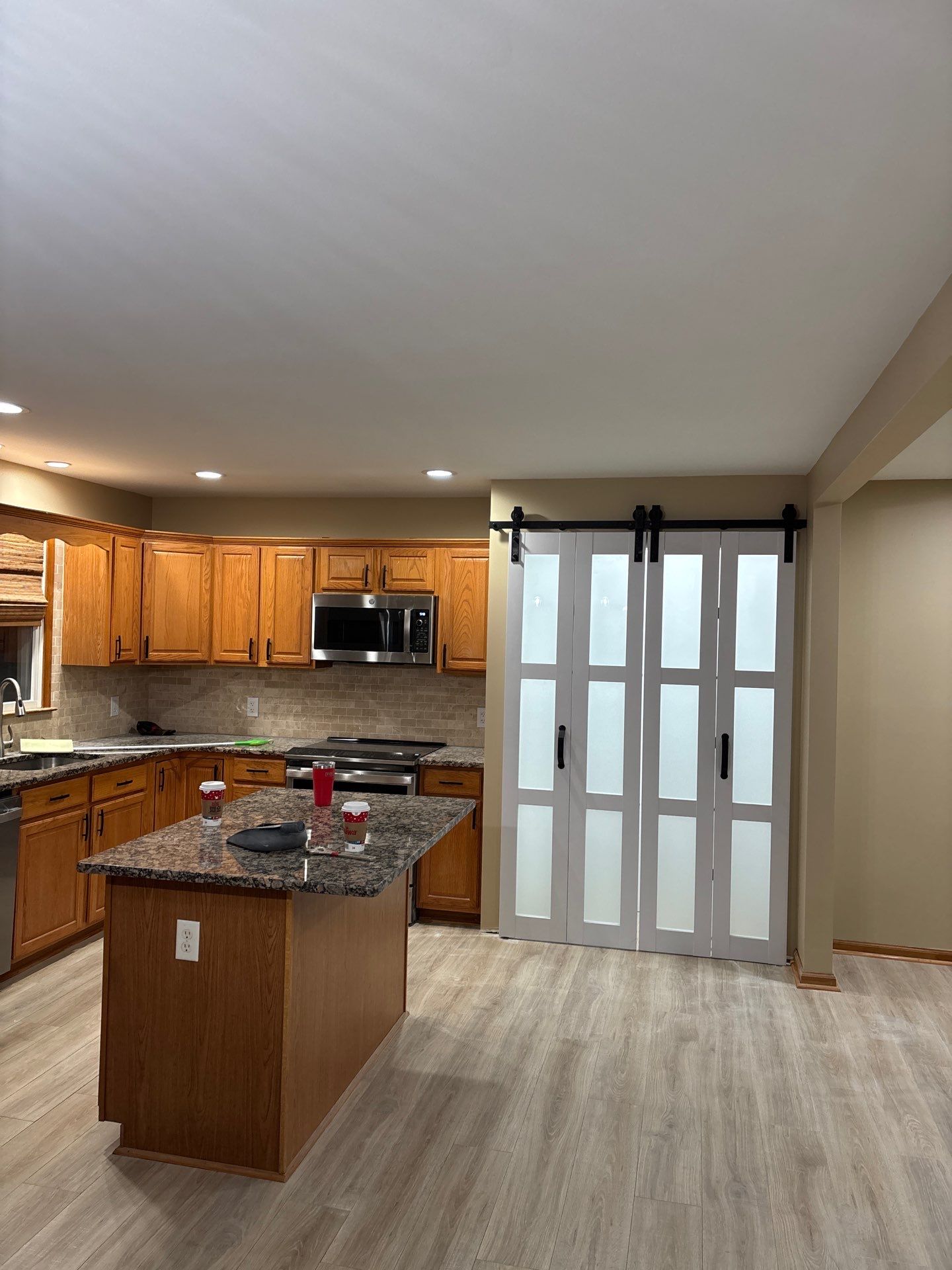 Kitchen Remodel: Fresh New Look by Laser Focused Solutions LLC