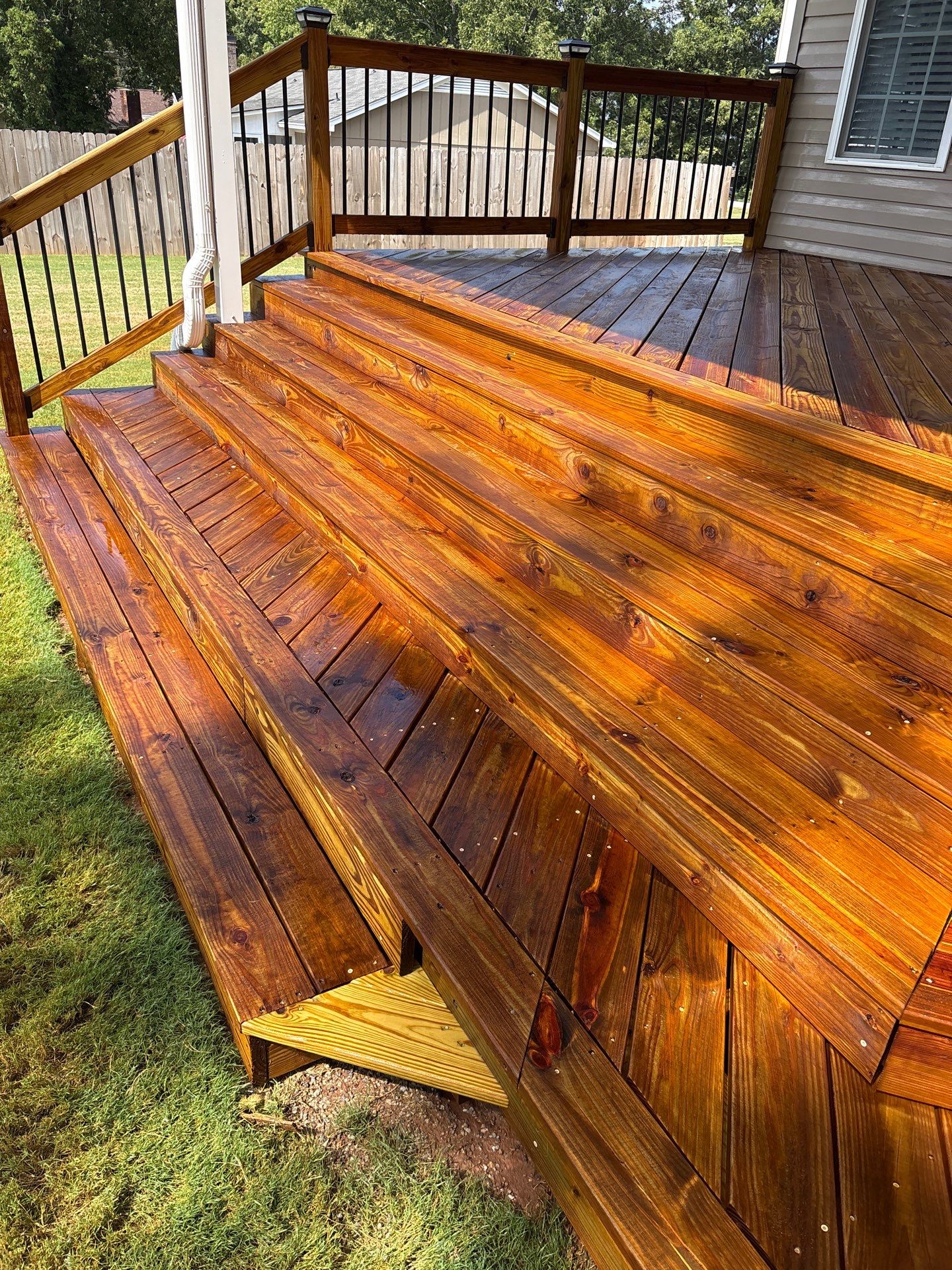 Wood Deck using Wood Sealant by DuraSeal