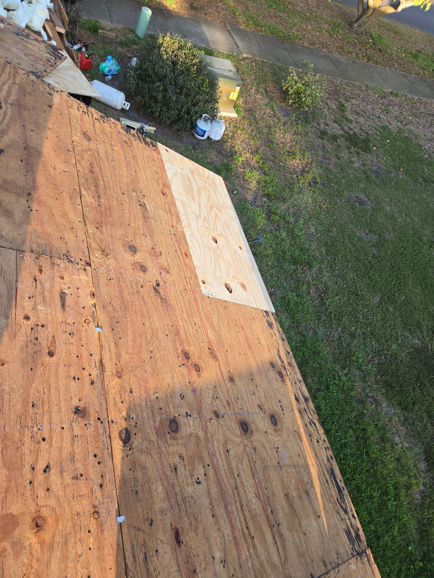 Project in St. Petersburg 33705 by Mitchell Roofing Company LLC 