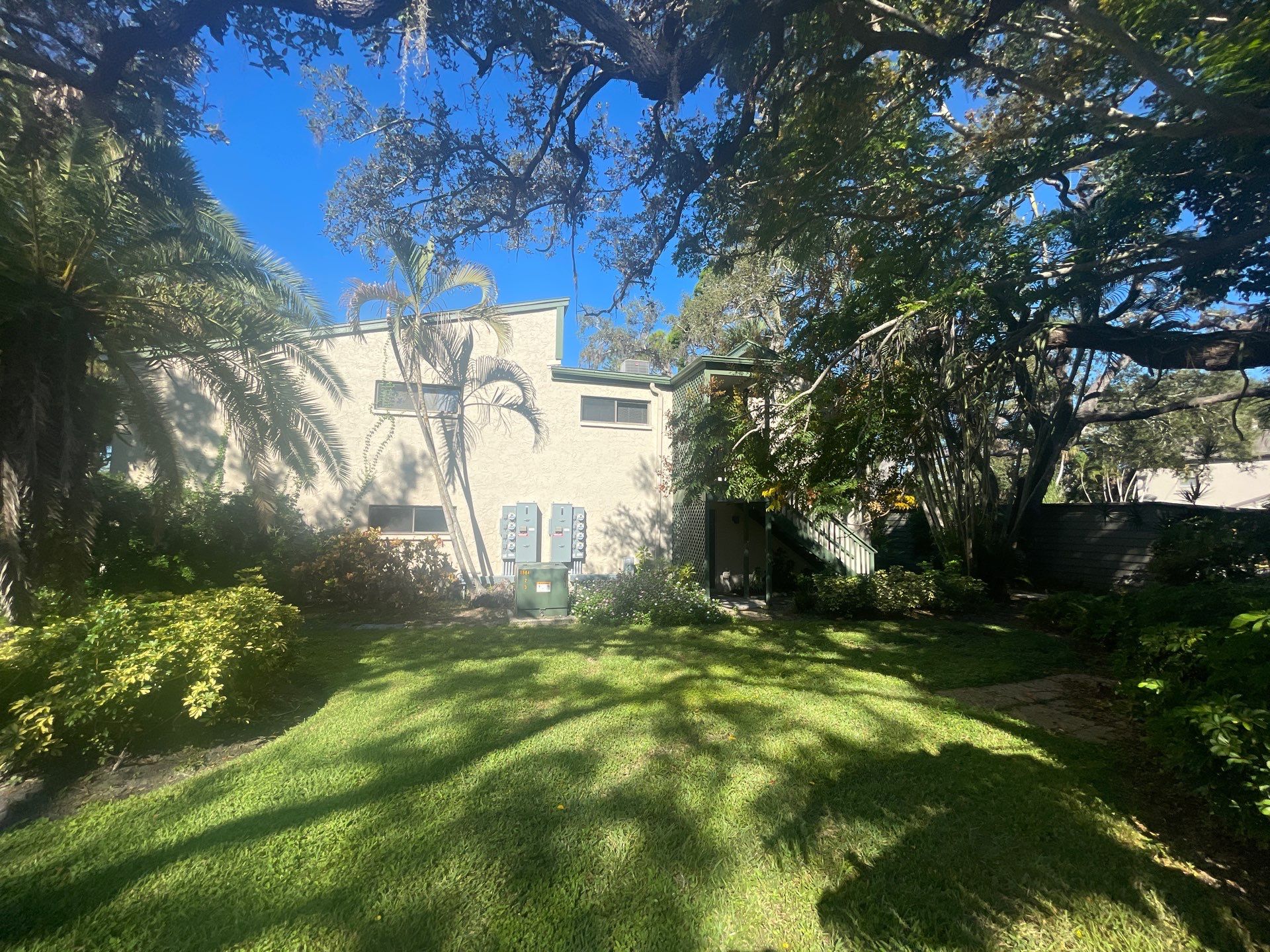 Clean Gutters and Roof in Sarasota FL by Gutter Professors