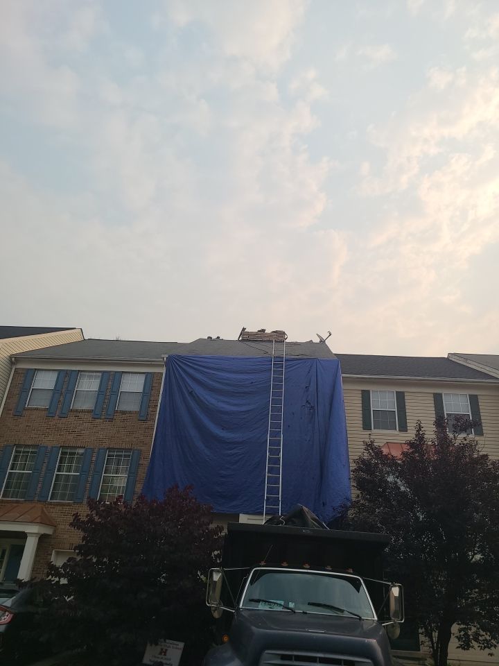 Sterling: CertainTeed Landmark Designer Shingles in Pewter by RM Banning, Inc.