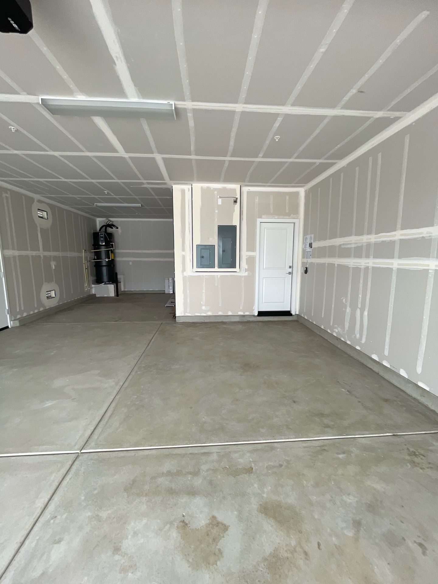 Garage Concrete Coating in Lathrop by Lancaster Painting