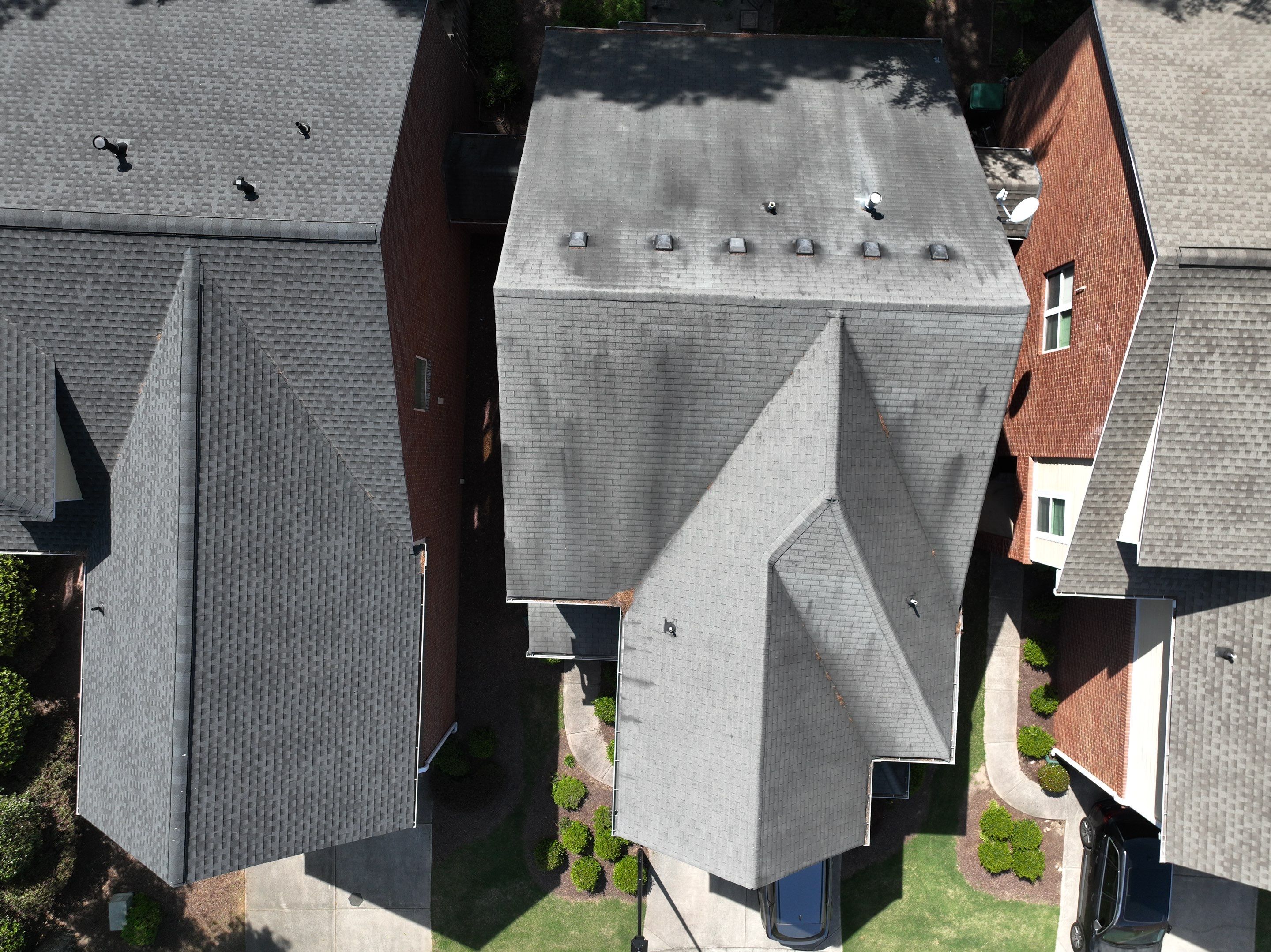 Sunfish Bend  Alpharetta Roof Replacement  by Dom Roofing & Restoration