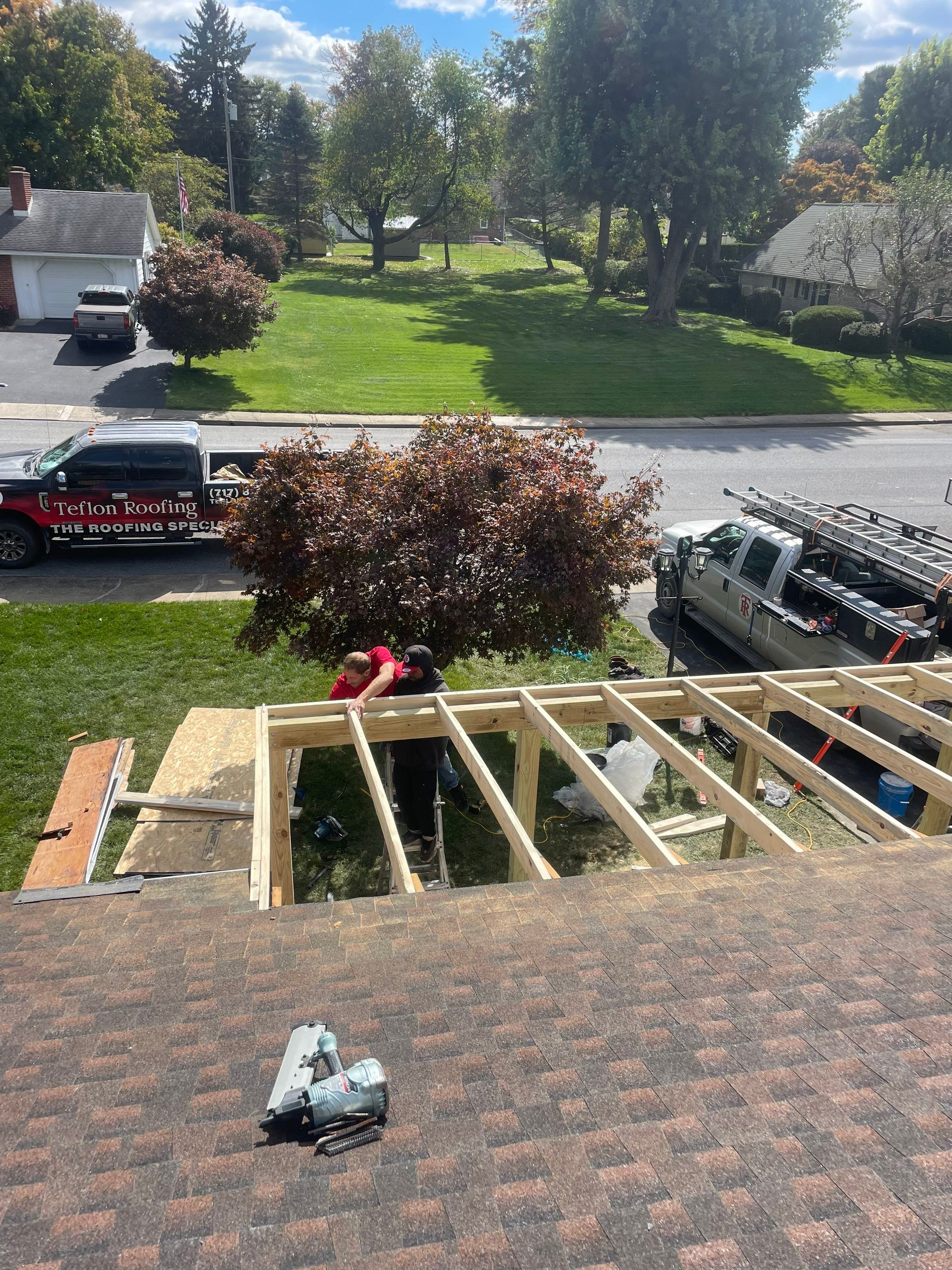 Gaf Hickory / Addition by Teflon Roofing