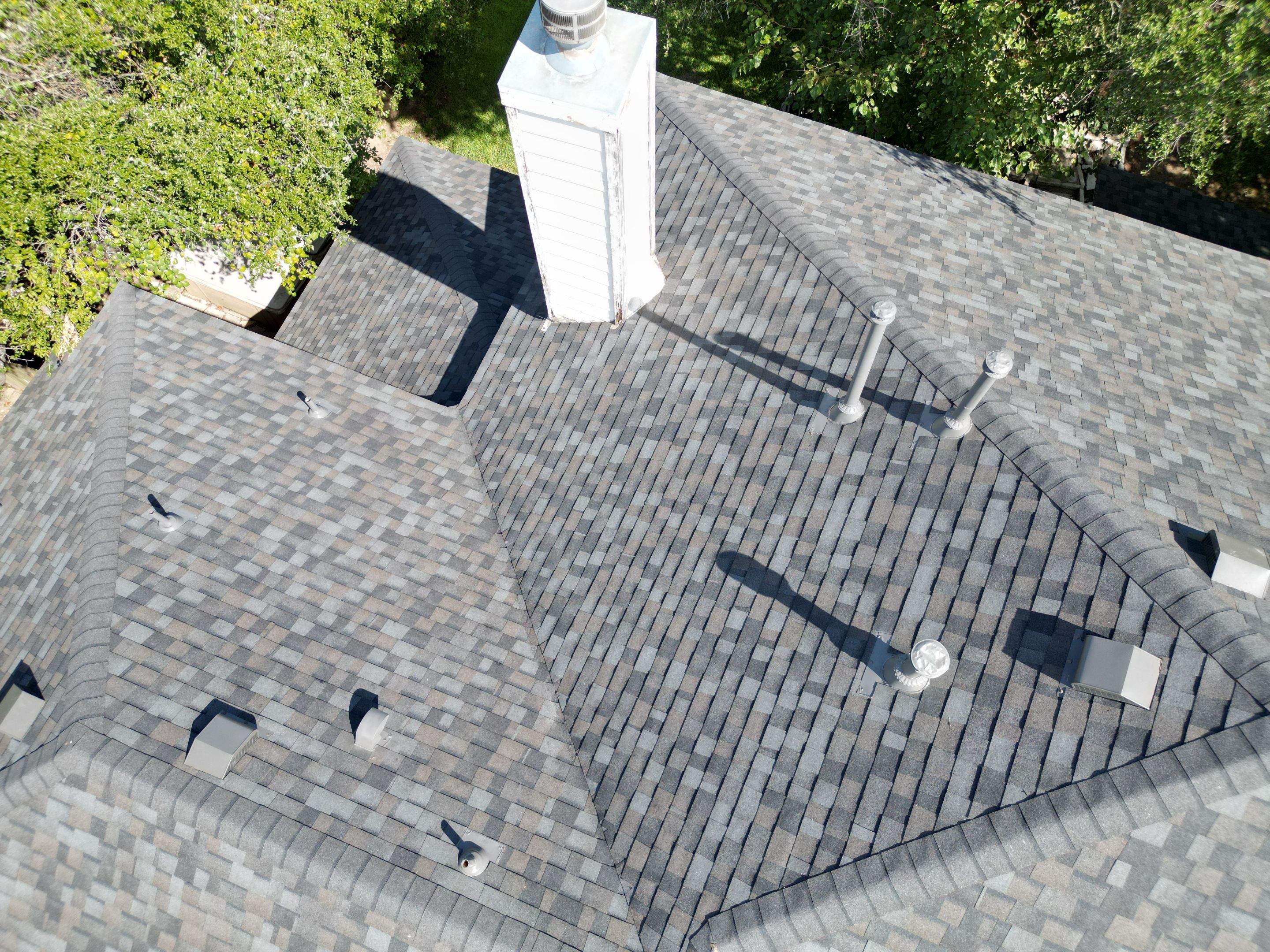 Williamsburg Gray - Owens Corning TruDefinition Duration  by RoofsOnly.com