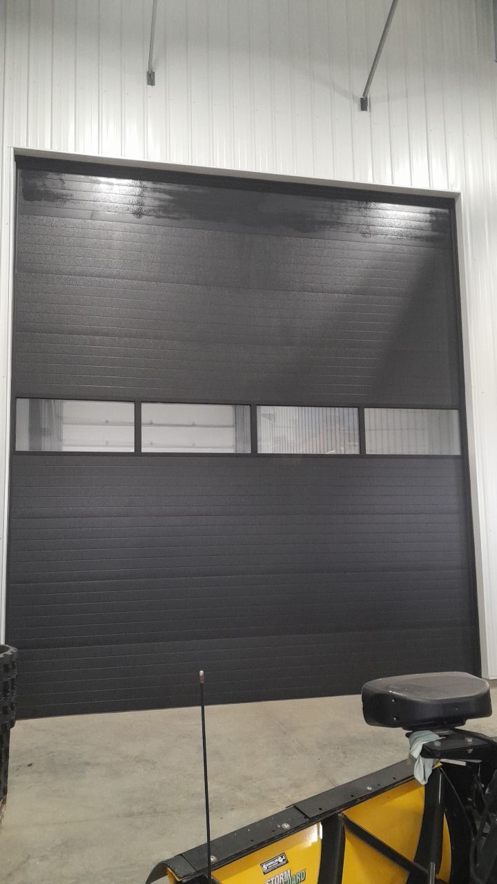 On Track Shop by Cutting edge painting 