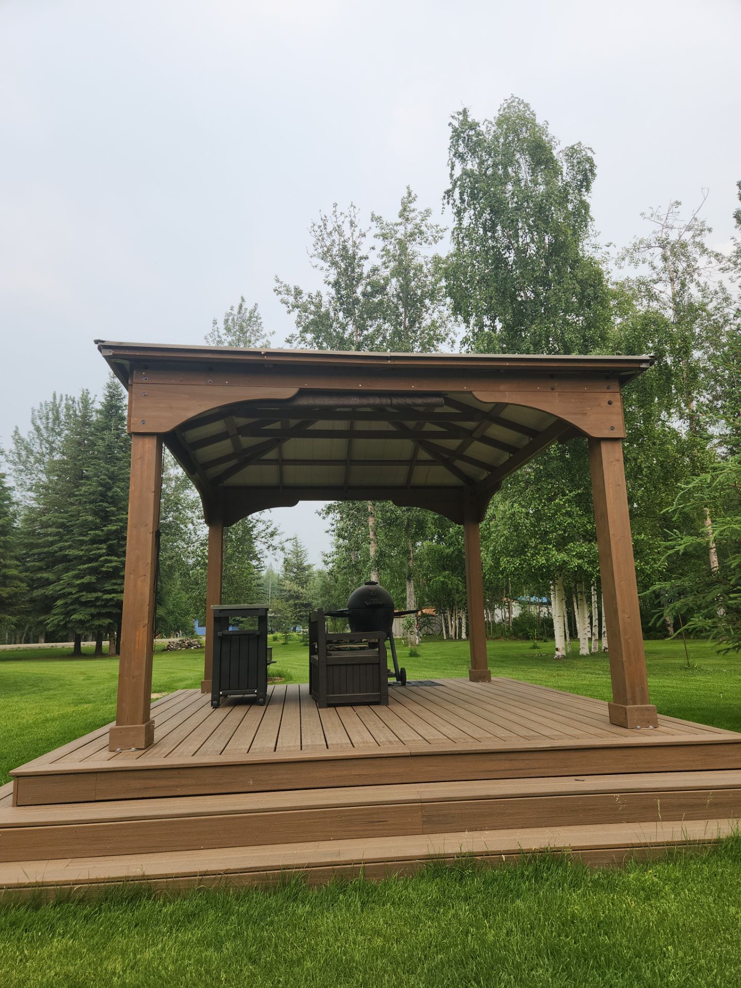 Shed & Pergola Repaint by Midnight Sun Painting