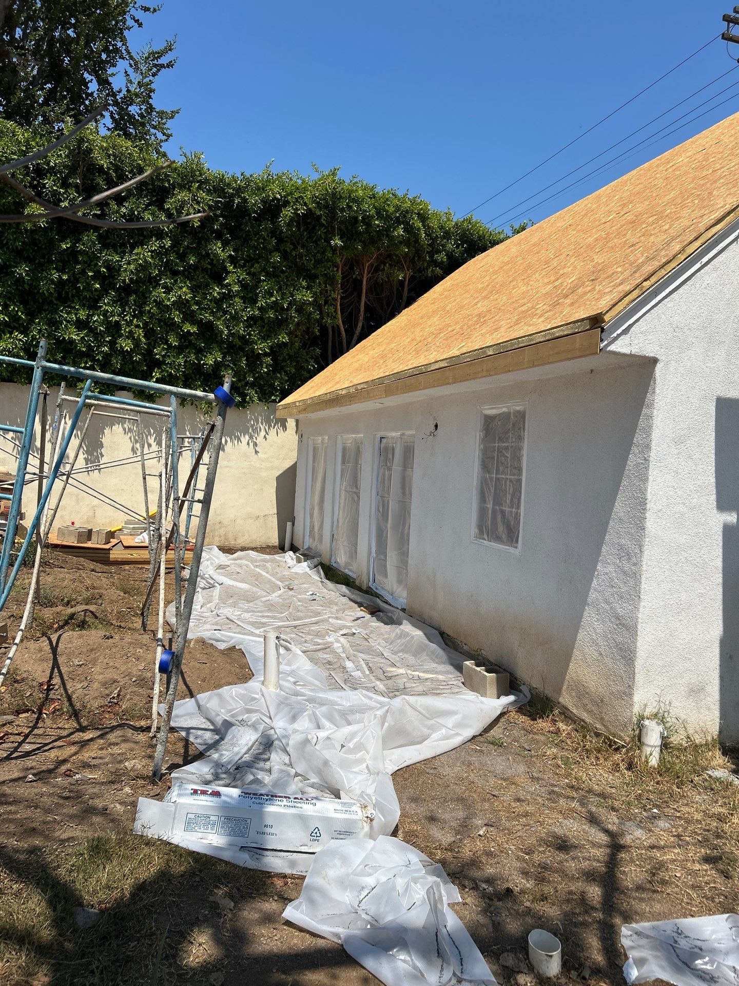 Stucco Dustless Sandblasting In Los Angeles, CA by La Power Washing Inc