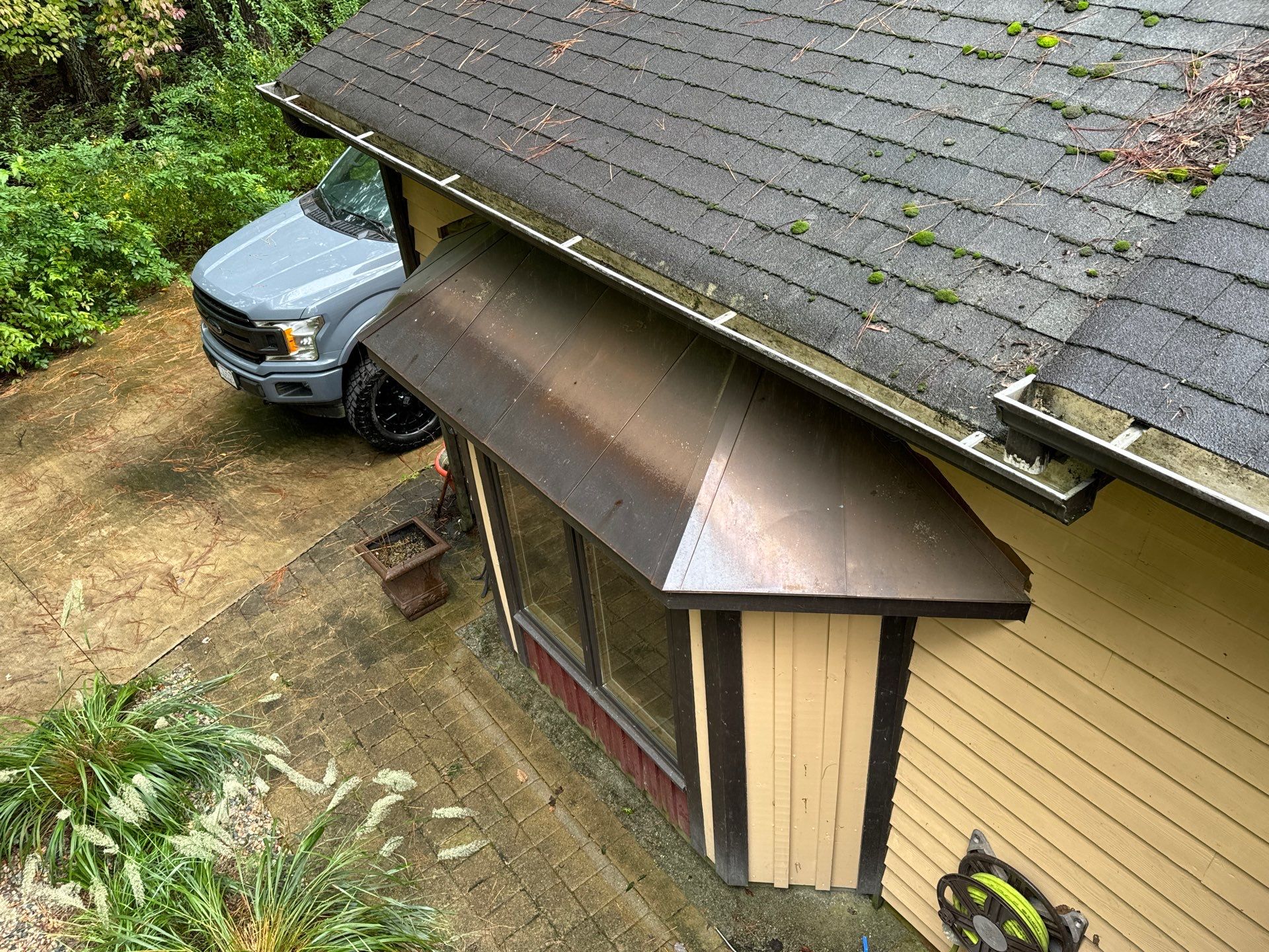 Architectural Shingle Roof Replacement and Chimney Flashing in Amelia Court House by Cade Construction