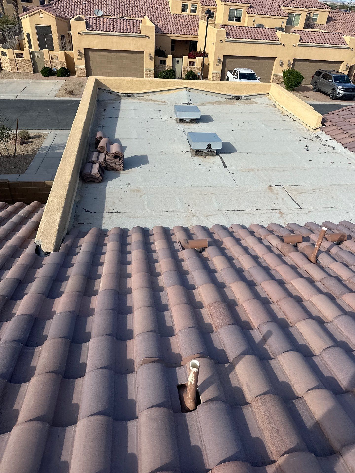 Mocha Range Concrete Tile by Reimagine Roofing