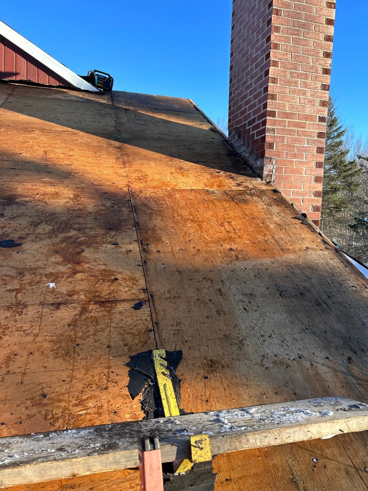 Residential Roofing Installation using Ideal Steel Standing Seam  by Artisan Roofing & Home Improvements Inc.
