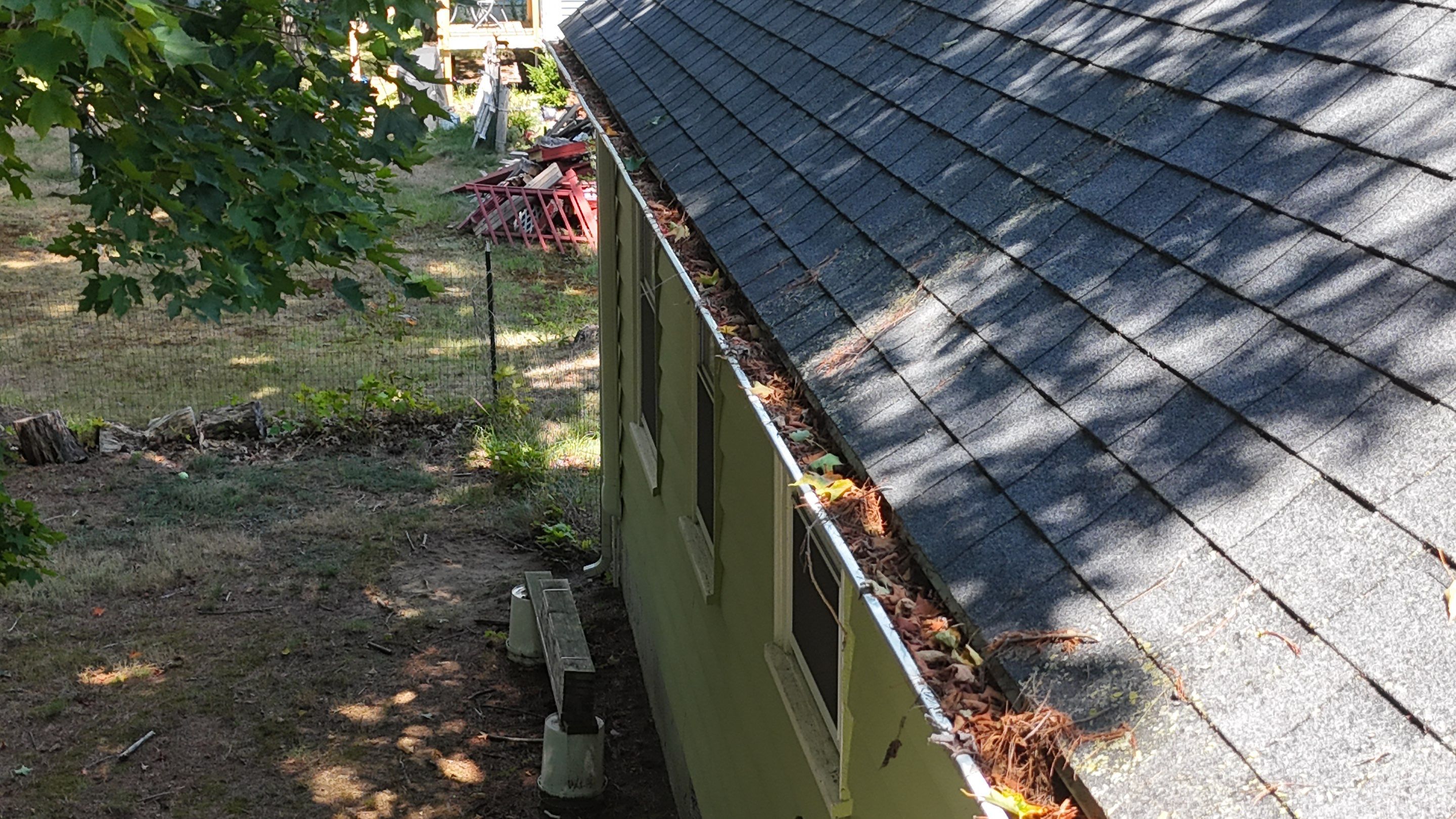Roof Soft Wash & Gutter Cleaning – Maynard, MA by Mighty Dog Roofing of Greater Middlesex County