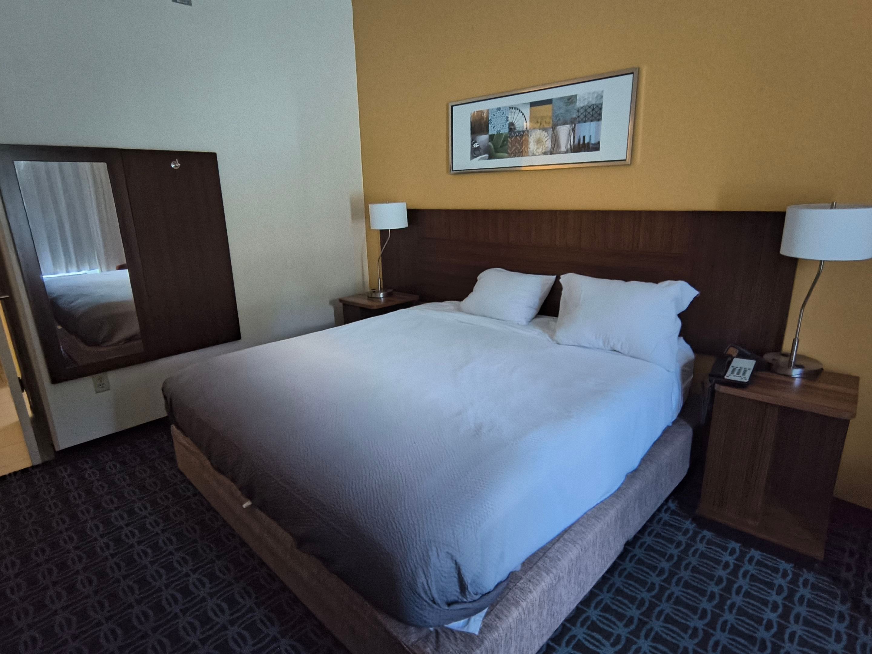 Macon Hotel by Swift Signings and Services LLC