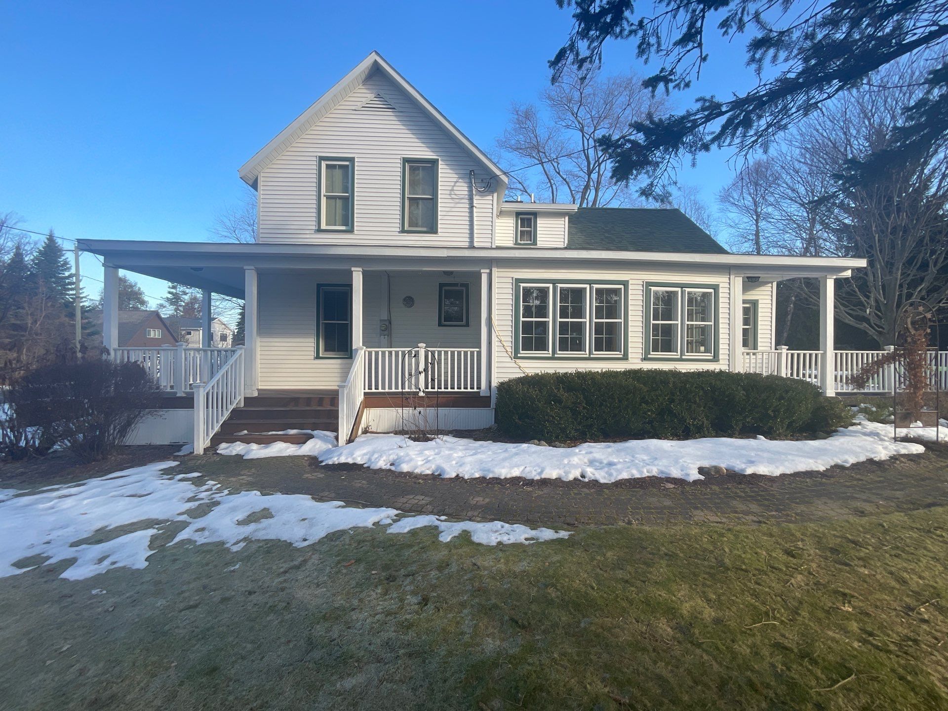 Gutter Installation in Elk Rapids, MI by Rainbow Seamless Systems