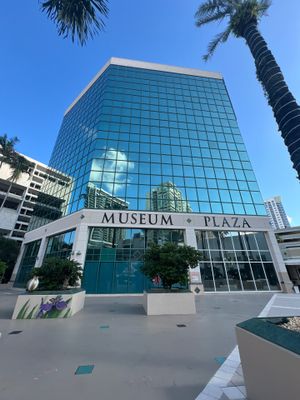 MUSEUM PLAZA COMMERCIAL CONDO BLDG 1