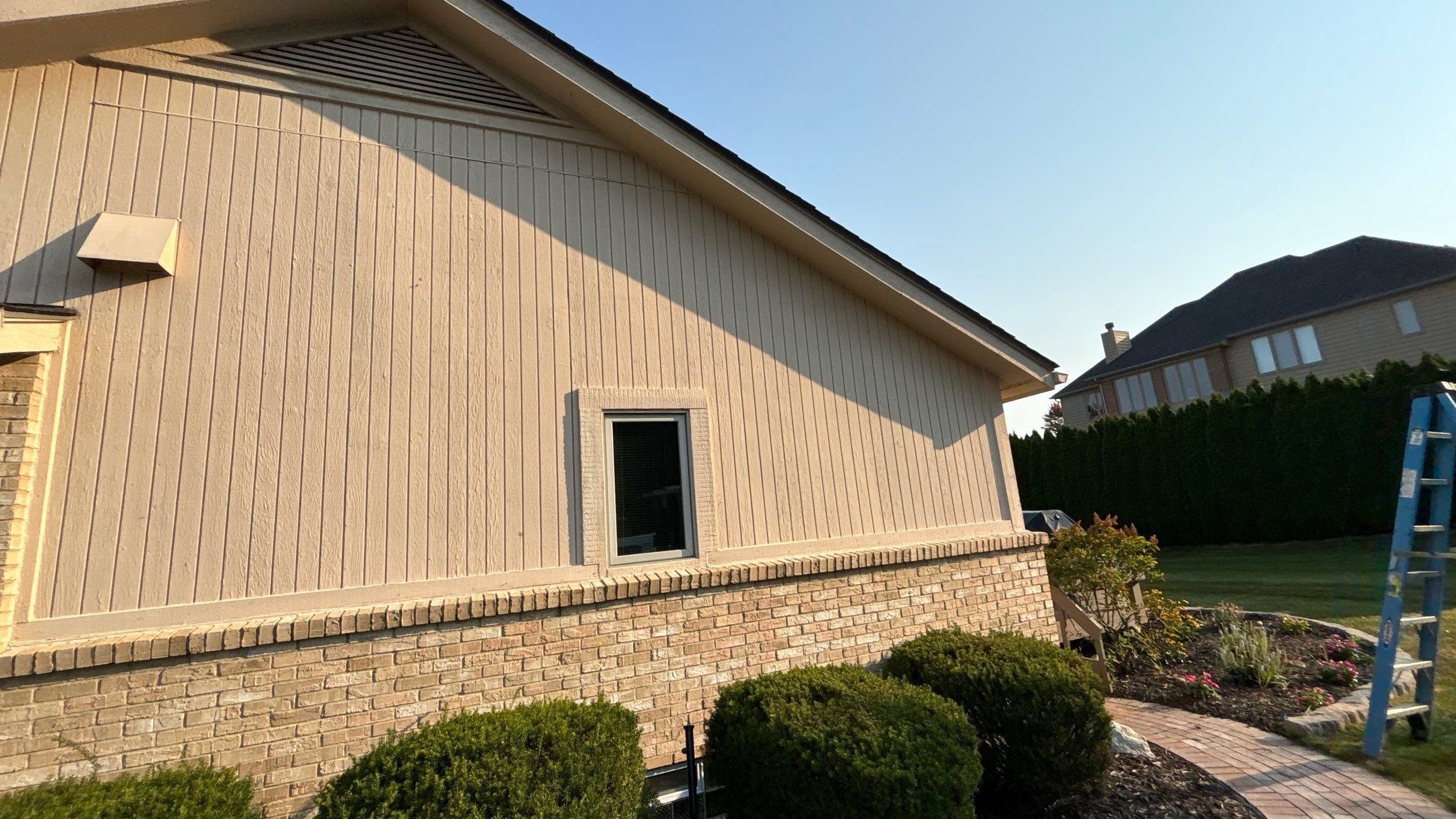 Siding Replacement using Alside 7" B&B by 180 Contractors