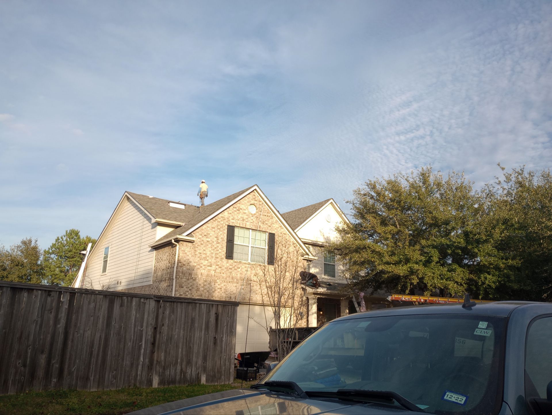 Residential Roofing Installation using Owen's Corning Duration (Lifetime) Shingles by Roof Repair Company