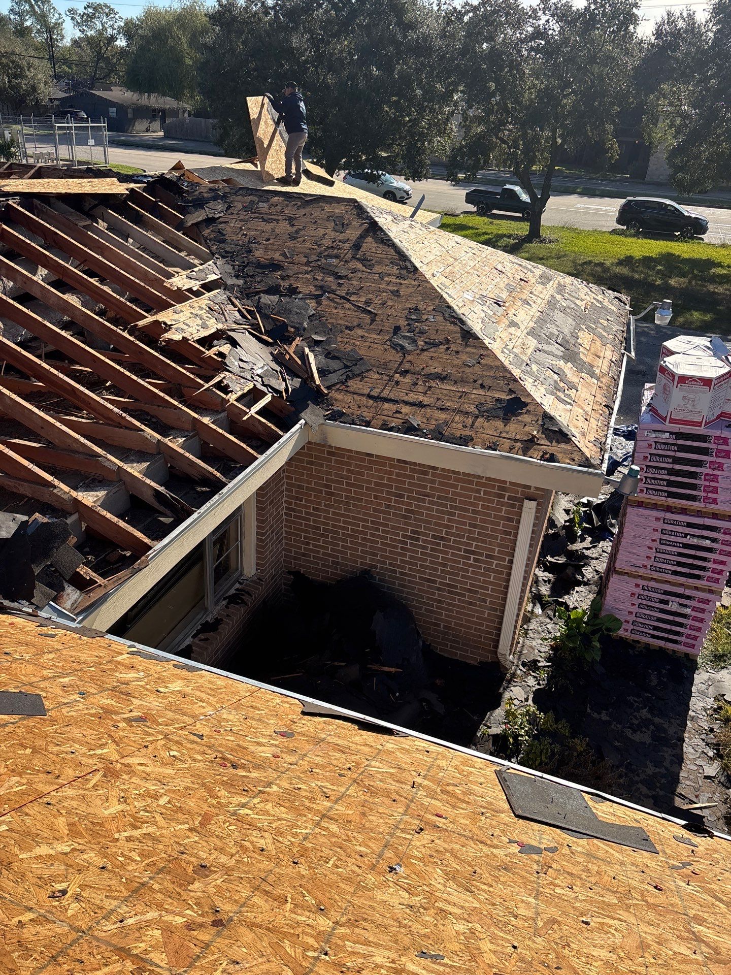 Roof Replacement Missouri by Roof Repair Services LLC