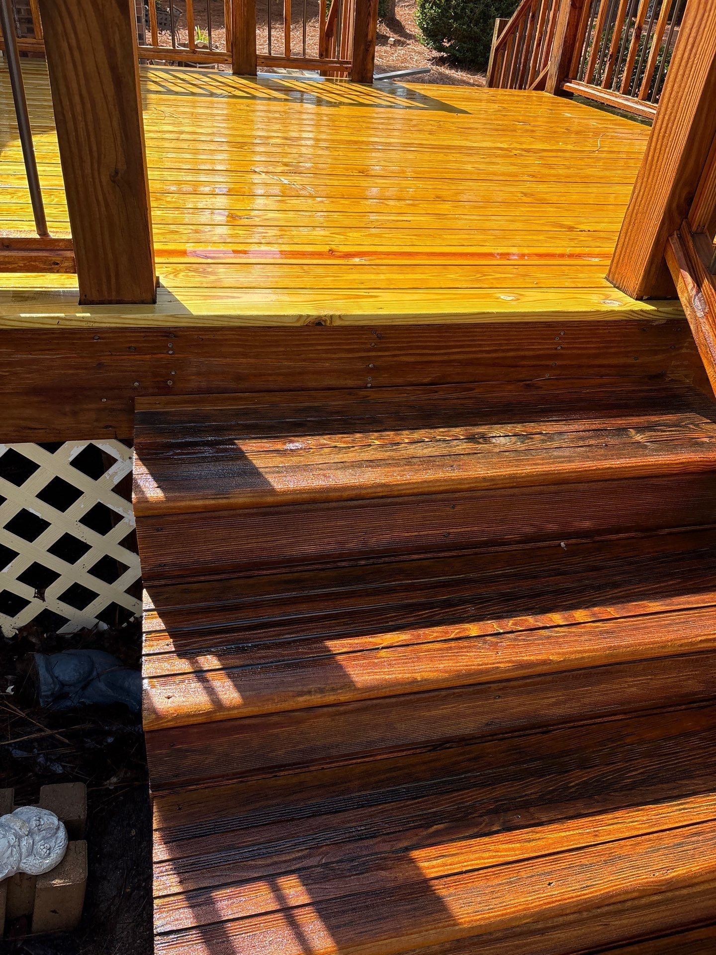 Wood Deck using Wood Sealant by DuraSeal