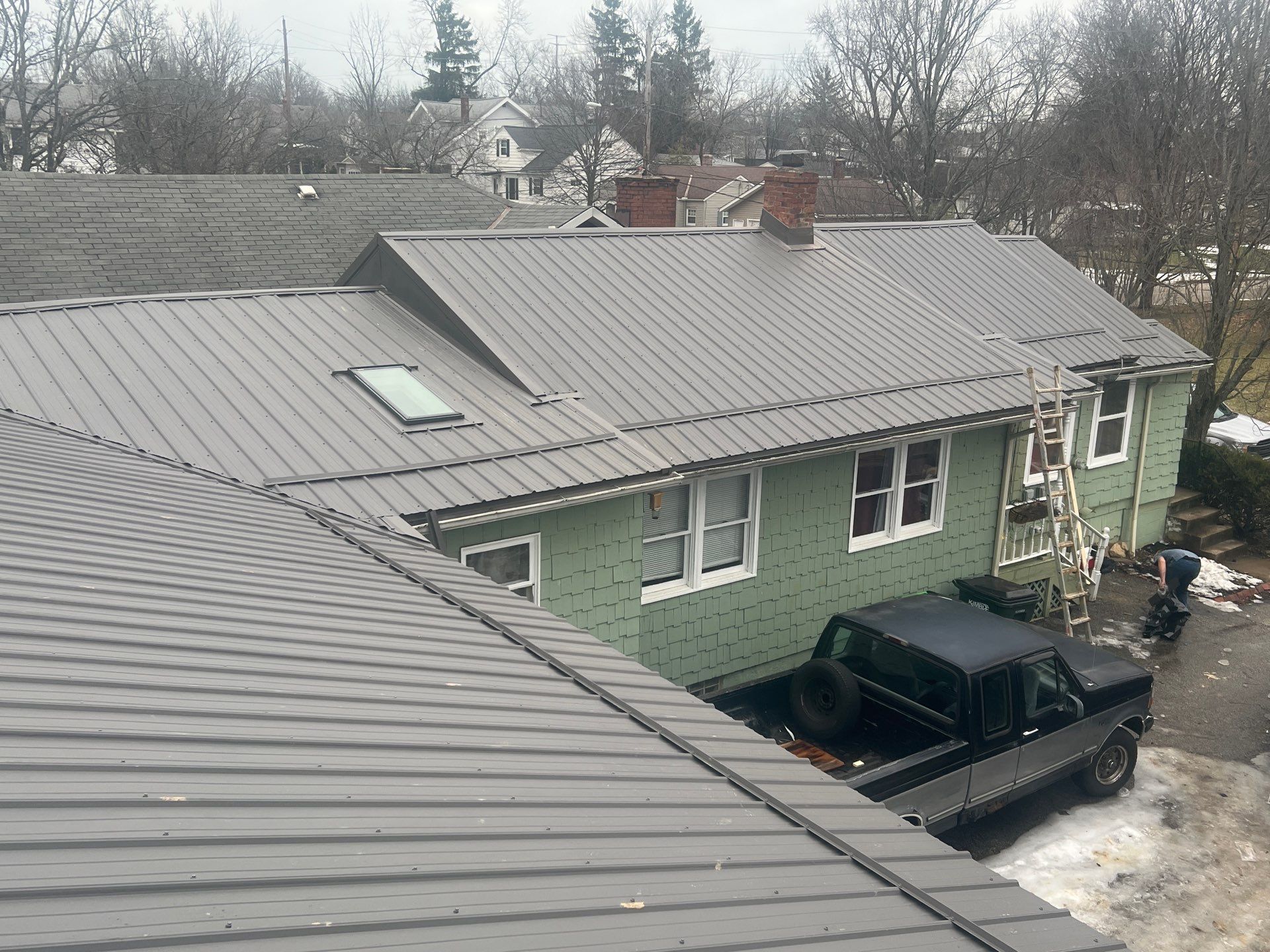 5 Star Metal Crinkle Finish in Charcoal  by Pally Roofing