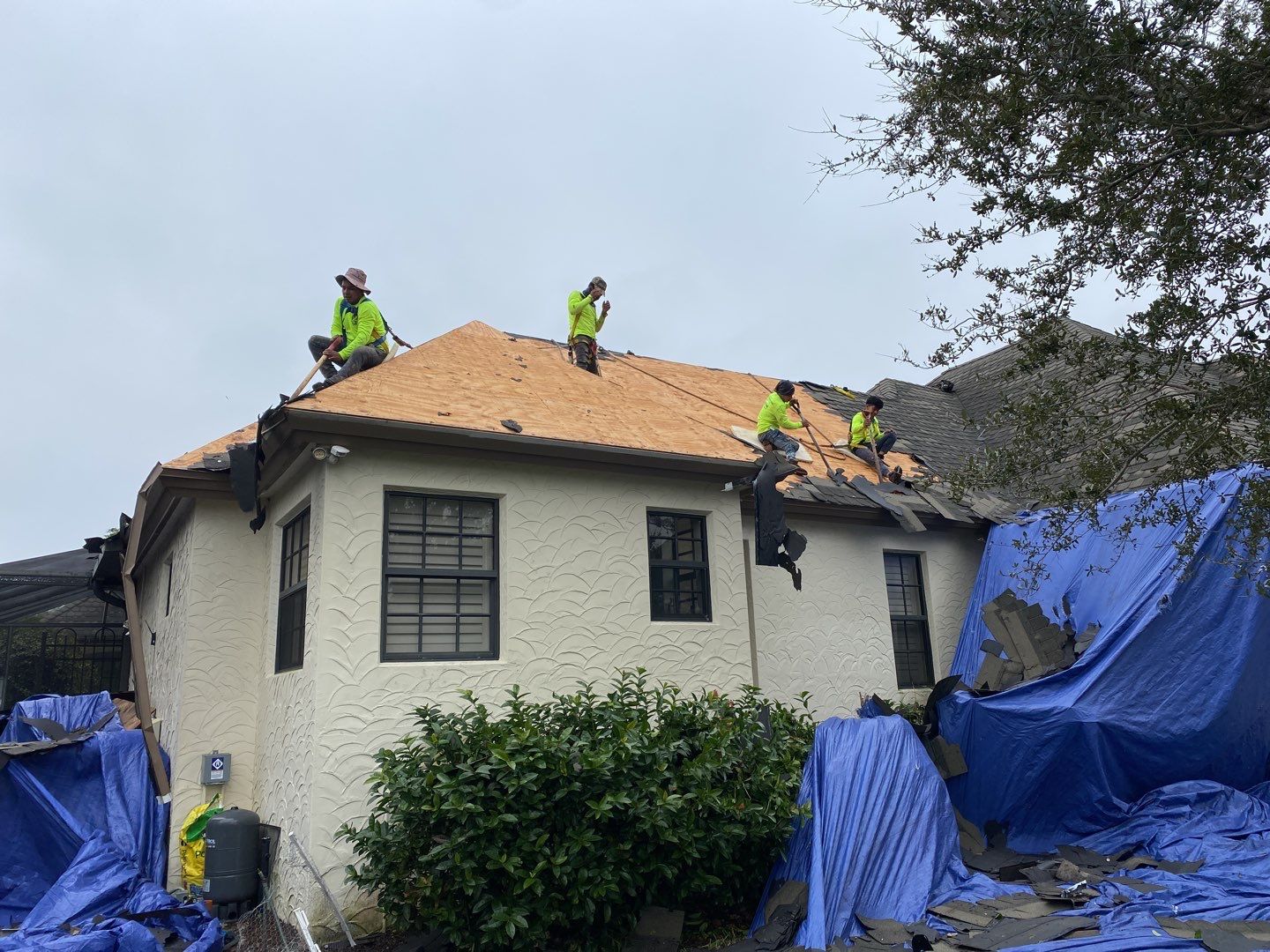 Residential Shingle Install in Fort Myers, FL by International Roofing