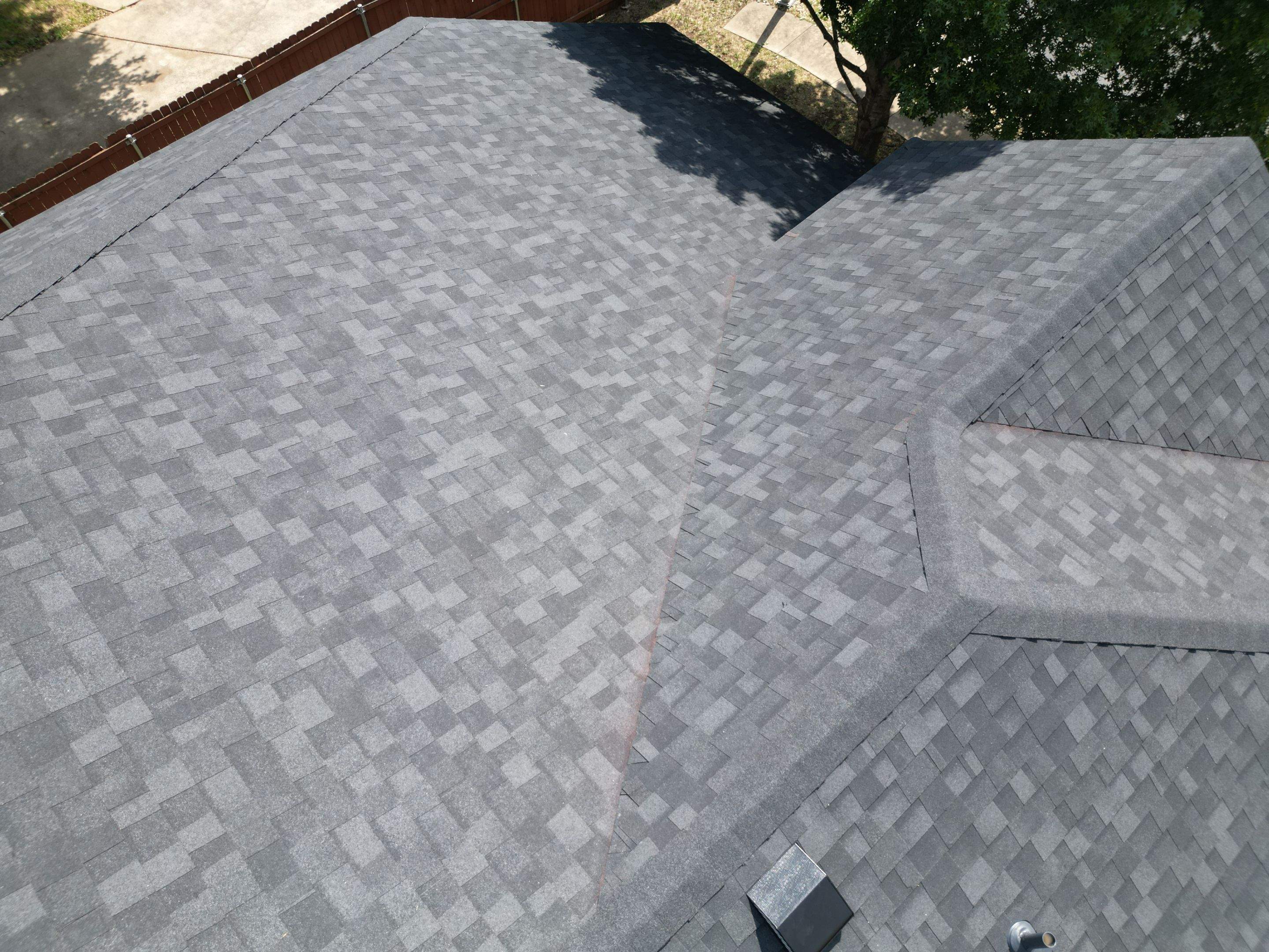 Onyx Black - Owens Corning TruDefinition Duration by RoofsOnly.com