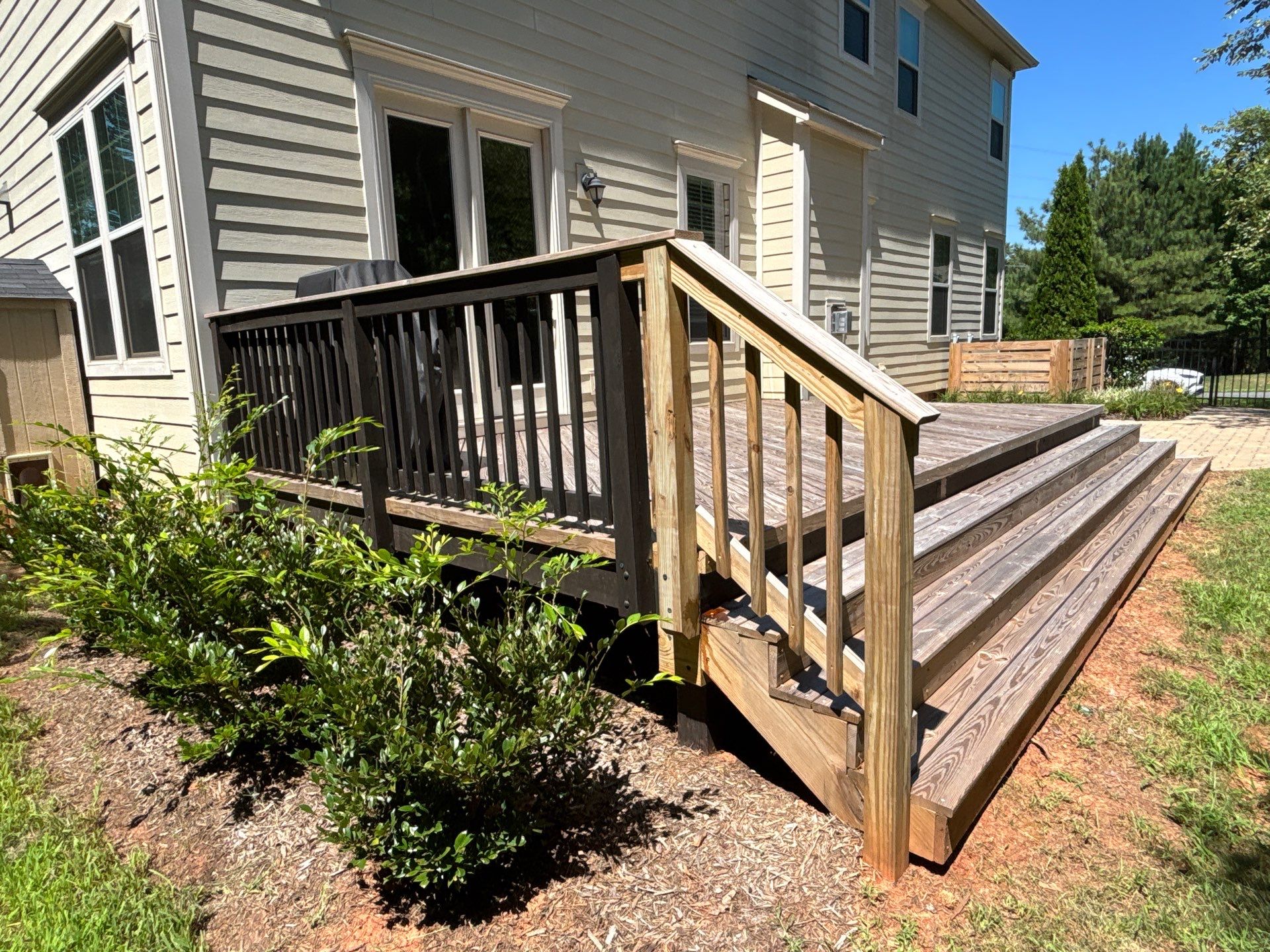 Deck using Wood Sealant by DuraSeal
