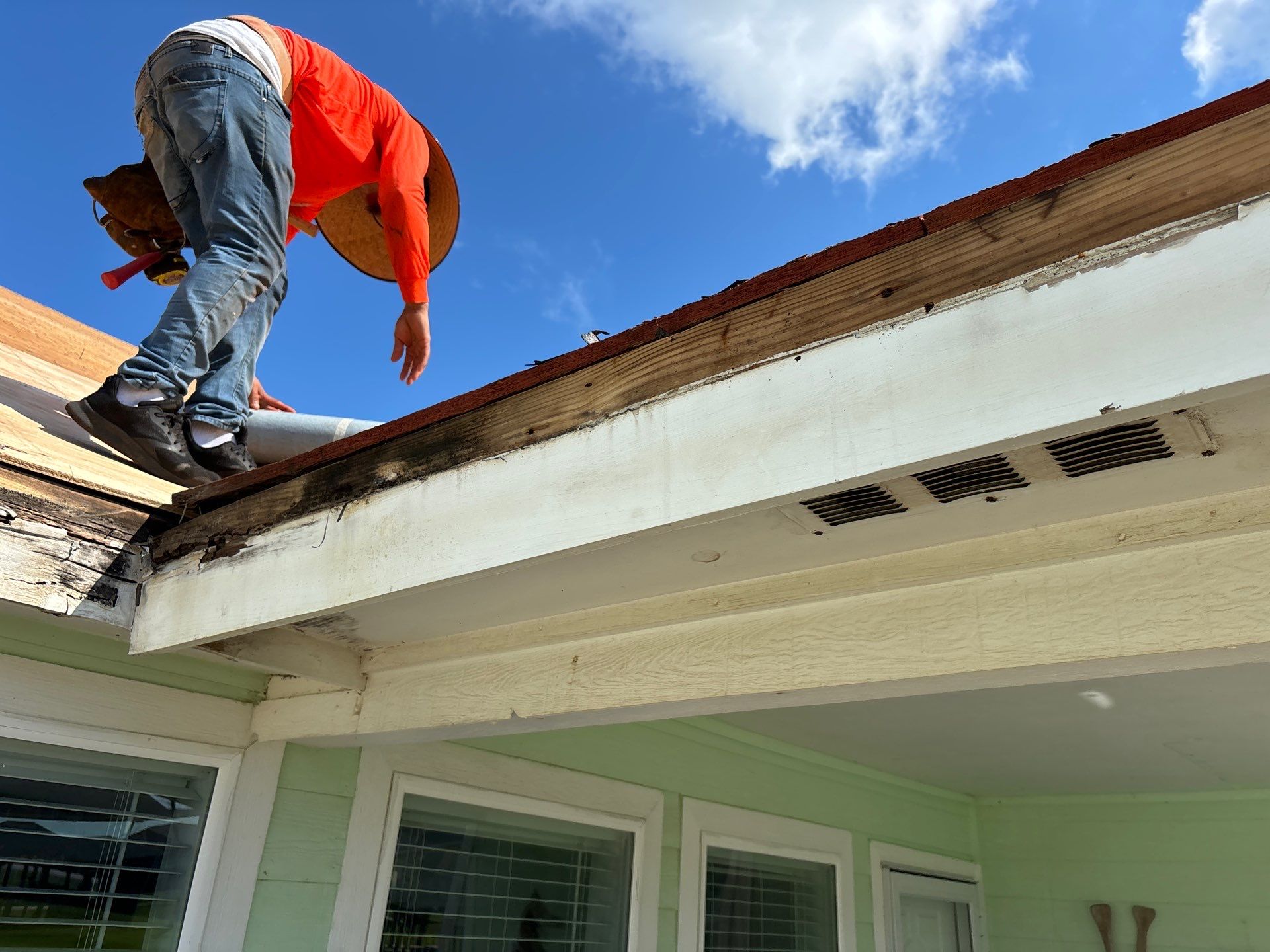 Residential Roofing Repair using Owen's Corning Duration (Lifetime) Shingles by Roof Repair Company