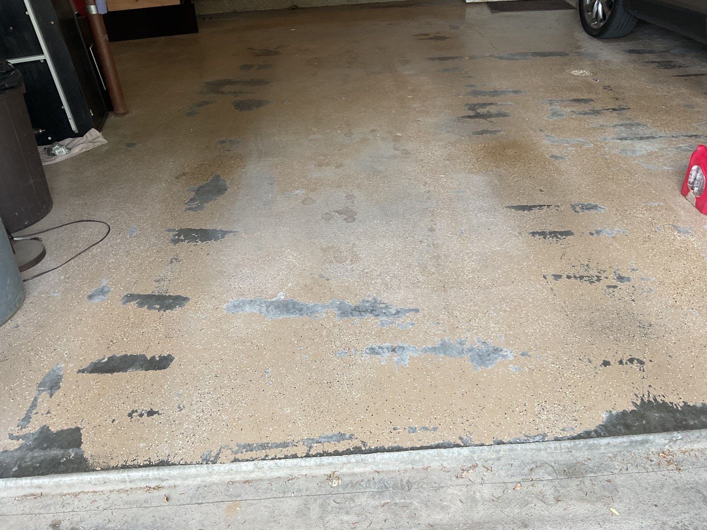 Garage using Domino  by Select Painting, Coatings & Garage Cabinets