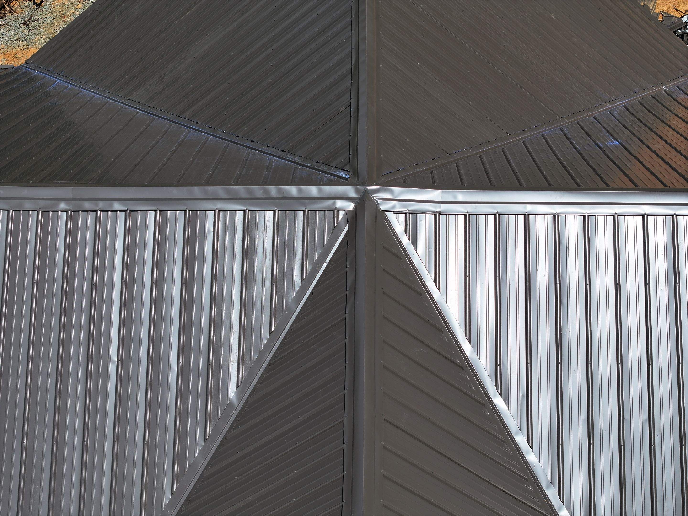 Knox Residence by Omnia Roofing