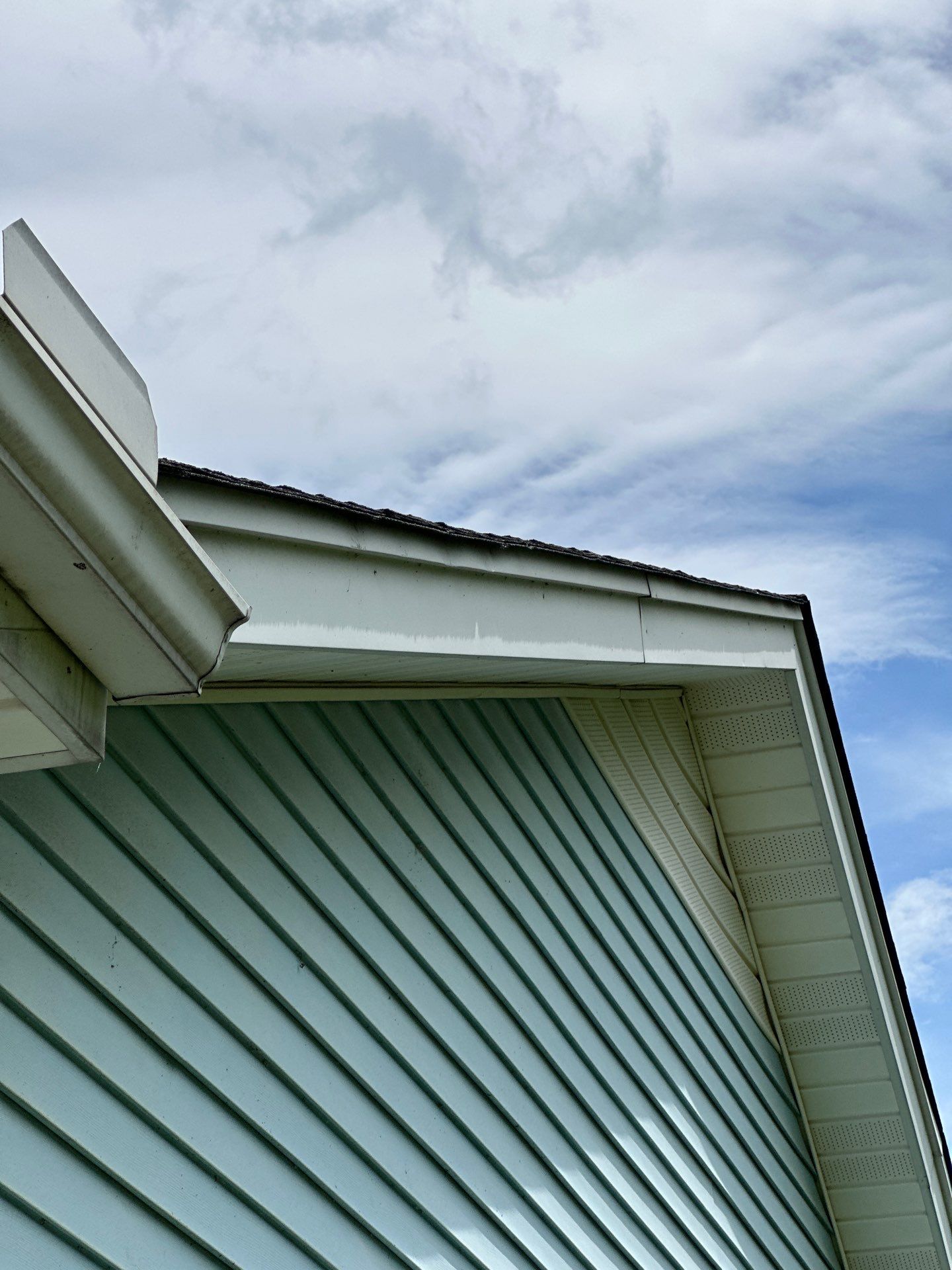 Solid Hail Damage - 3 Tab by Paragon Roofing
