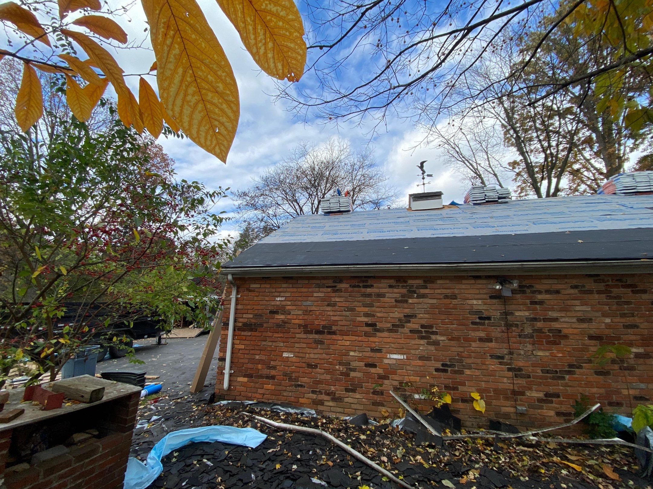 Roof Replacement using CertainTeed Landmark by 180 Contractors