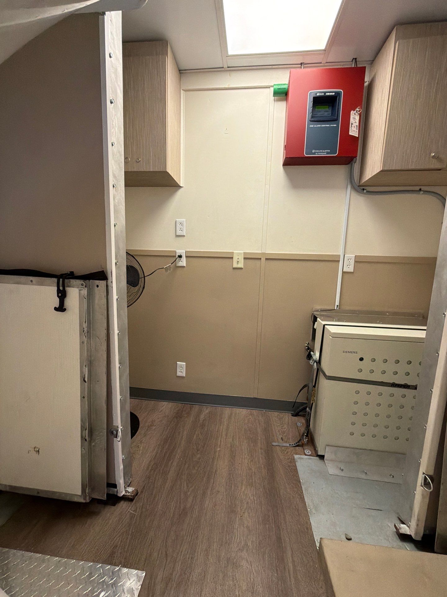 Interior for Mobile Medical Imaging Unit by Select Painting, Coatings & Garage Cabinets