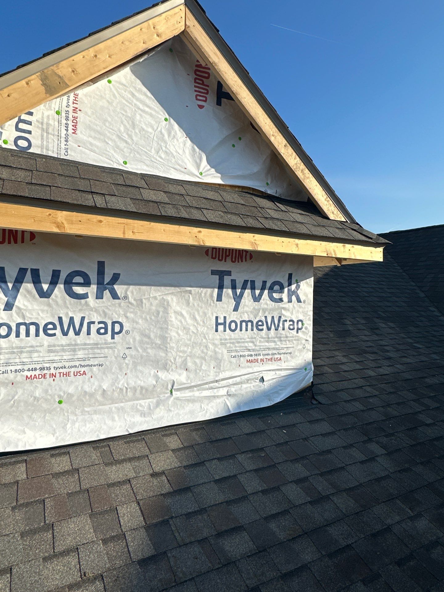 Residential Roofing Installation using CertainTeed Landmark Weathered Wood by Nitro Roofing and Construction