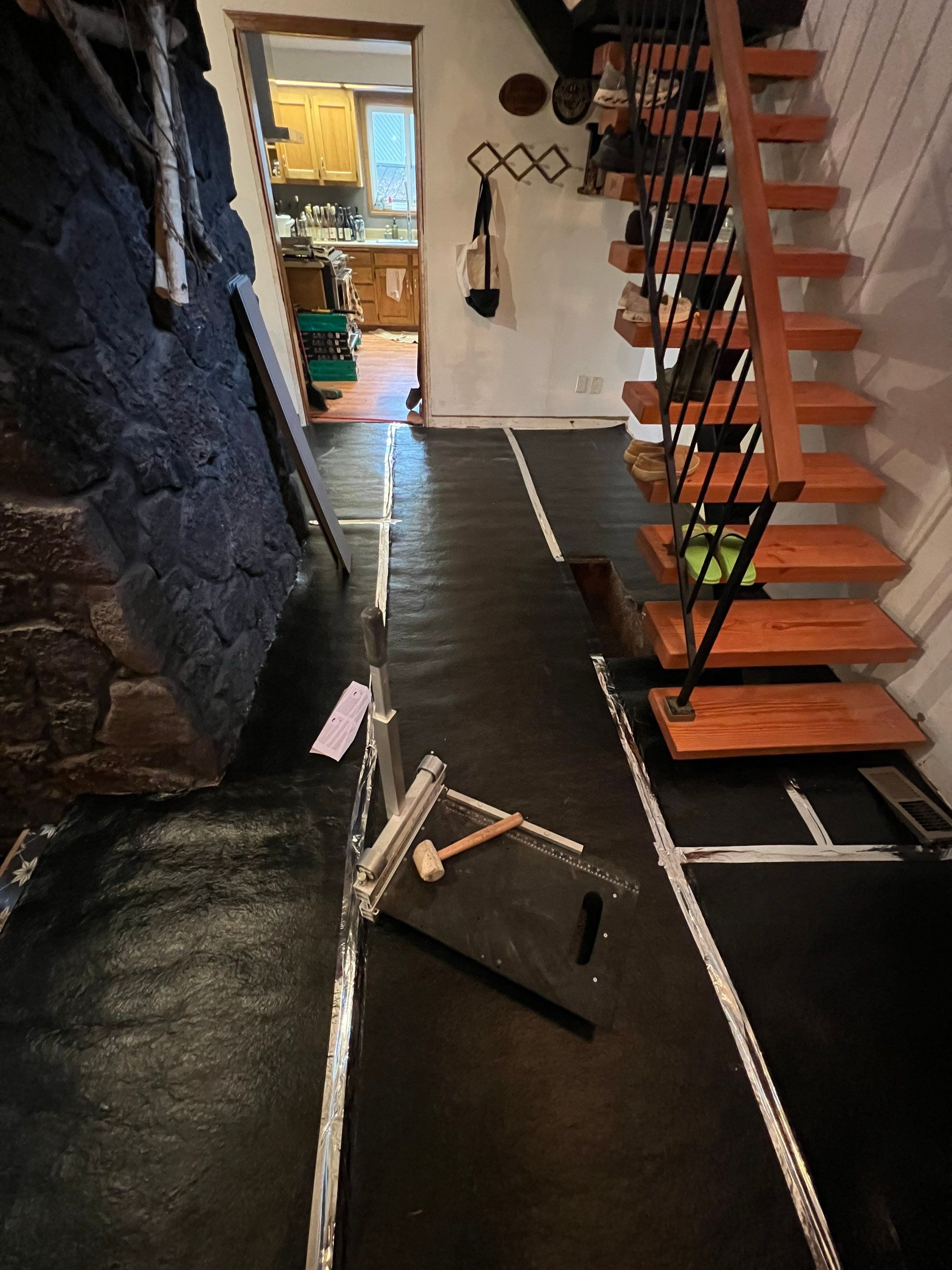 Flooring Installation by Handyman State LLC