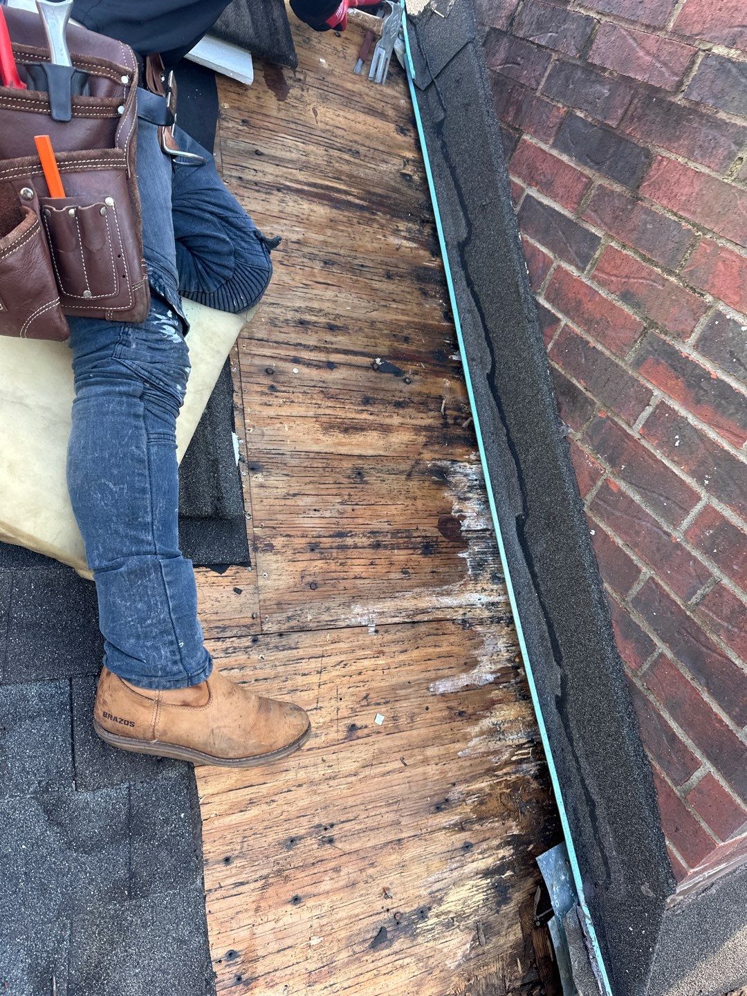 Residential Roofing Repair using Owen's Corning Duration (Lifetime) Shingles by Roof Repair Company