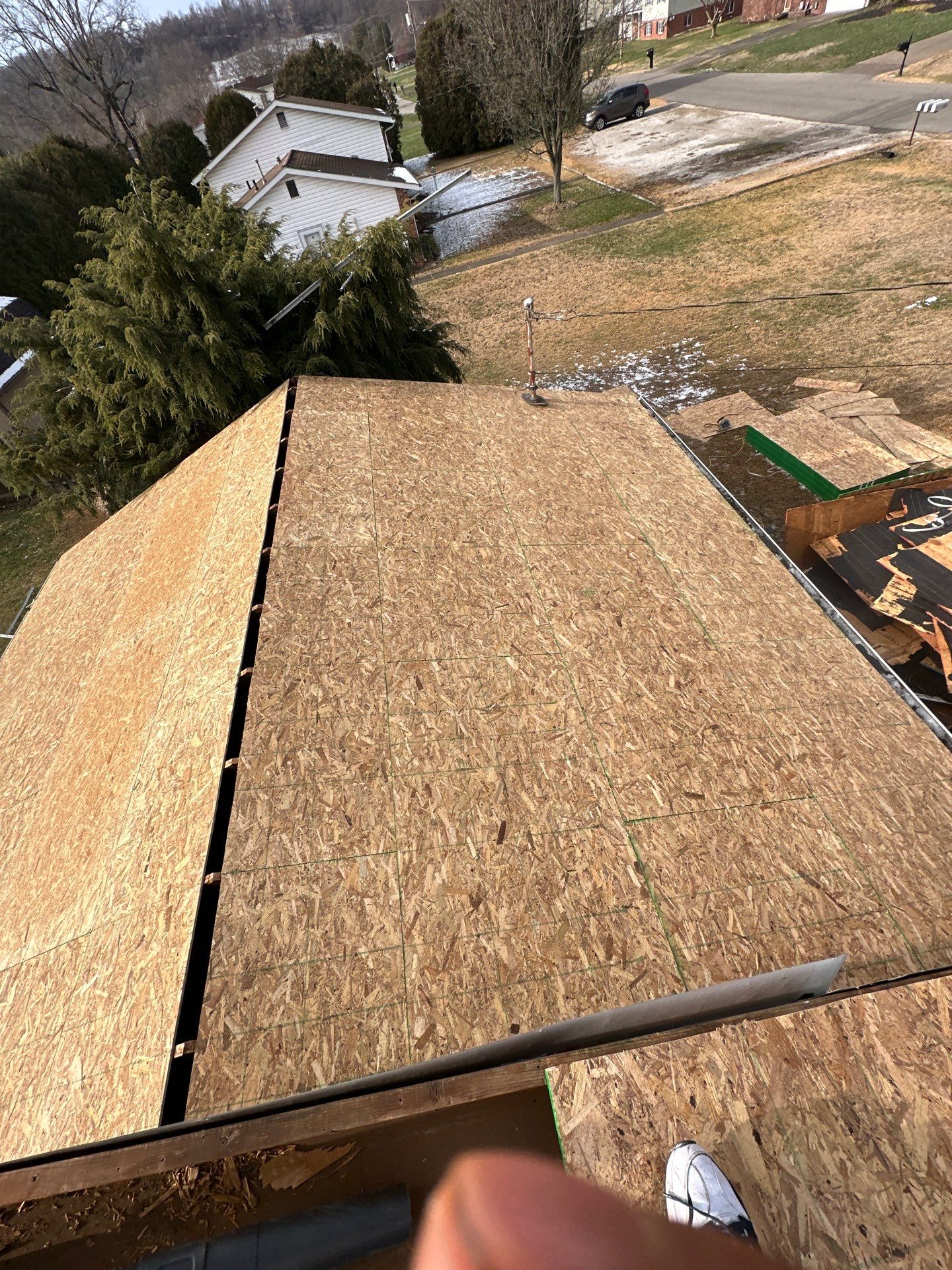 Residential Roofing Installation using GAF Timberline HDZ Charcoal by Rainstoppers Roofing