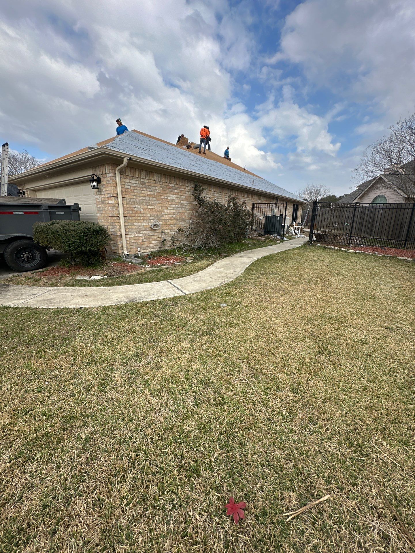 Roof Replacement in League City TX by Roof Repair Company
