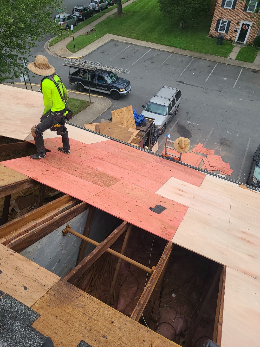 Woodbridge: Residential Roof Replacement with CertainTeed Landmark Shingles in Charcoal Black by RM Banning, Inc.