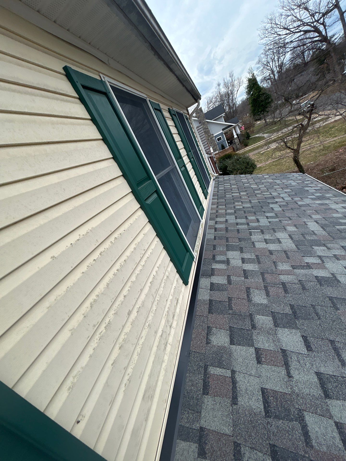 Falls Church: Residential Roof Replacement with CertainTeed Landmark Pro in Max Def Colonial Slate by RM Banning, Inc.