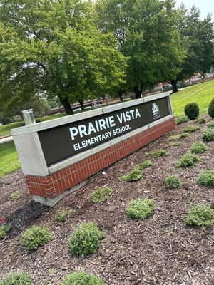 Monument Sign Installation for Prairie Vista Elementary School in Granger