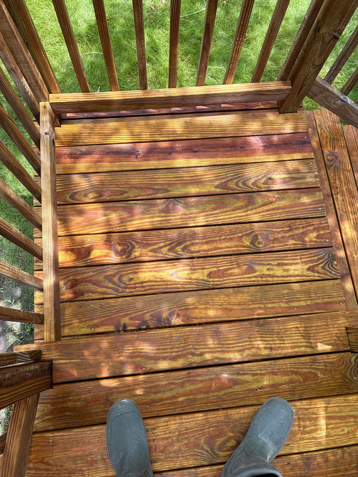 Deck using Wood Sealant by DuraSeal