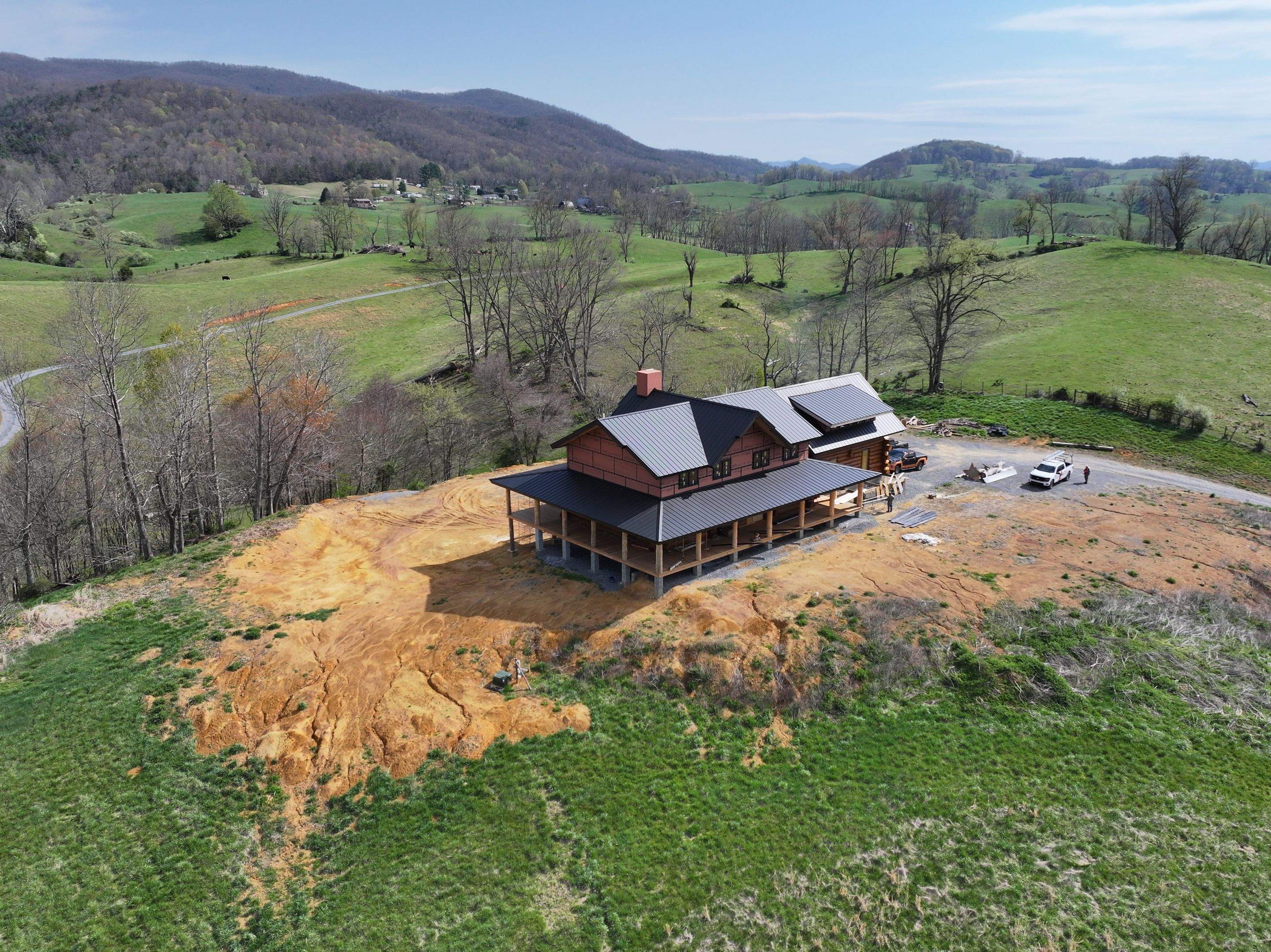 Black Frost Standing Seam by Omnia Roofing