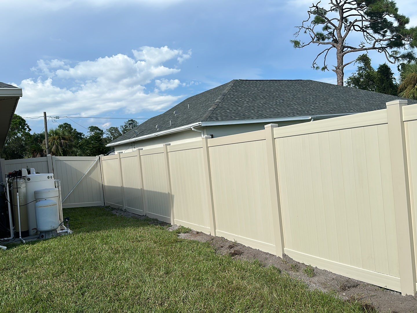 Vinyl Fence Installation using Vinyl Privacy Fence  by Asap fence and gates, LLC