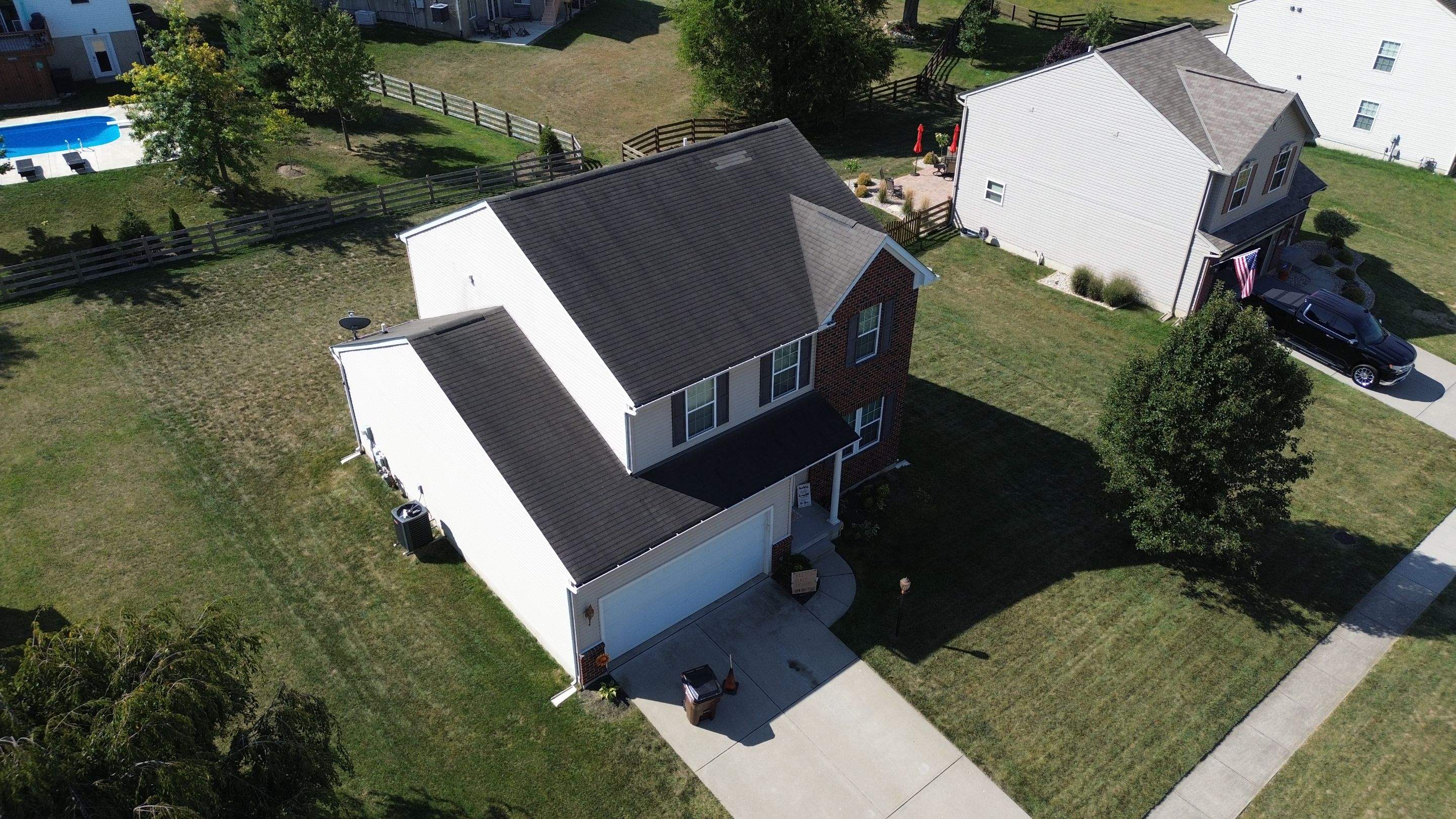 Burnt Hickory by Tamlin Roofing